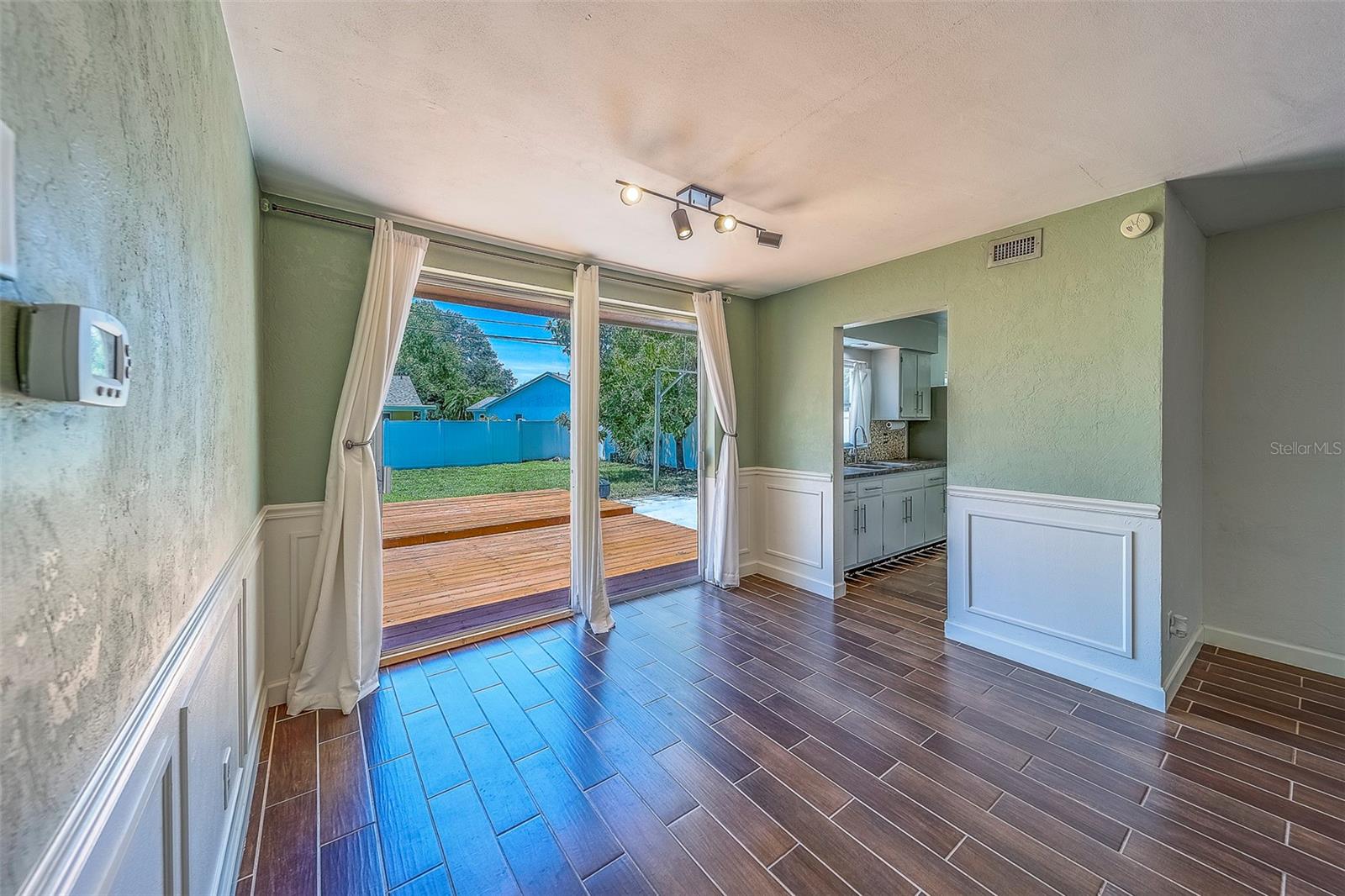 Image 11 of 62 For 2123 Indigo Drive