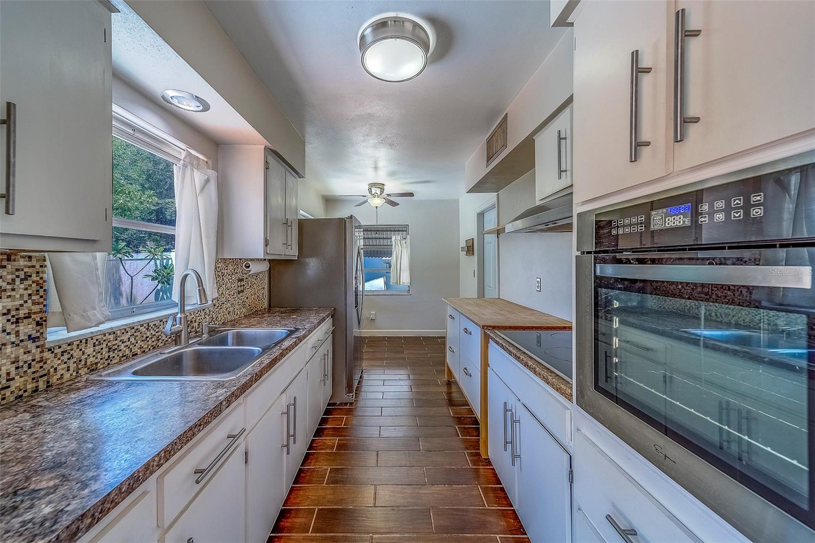 Image 12 of 62 For 2123 Indigo Drive