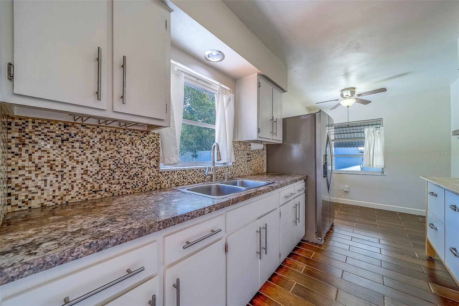 Image 16 of 62 For 2123 Indigo Drive