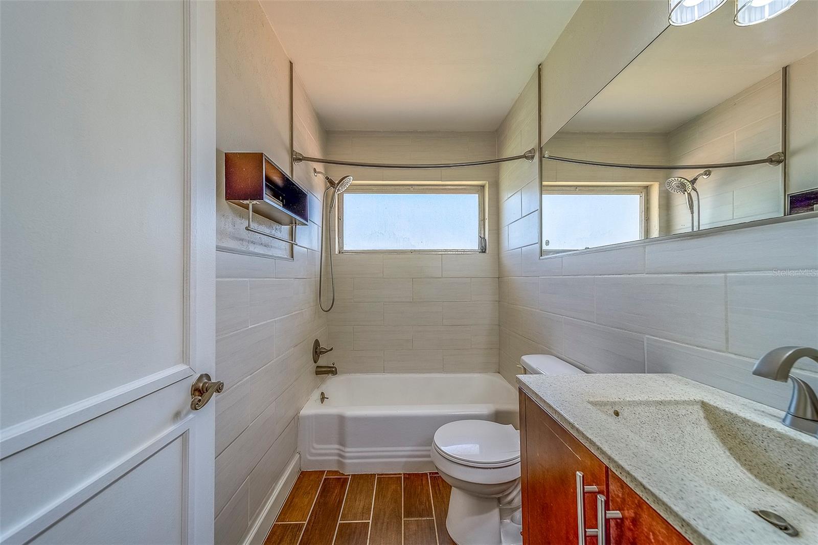 Image 24 of 62 For 2123 Indigo Drive