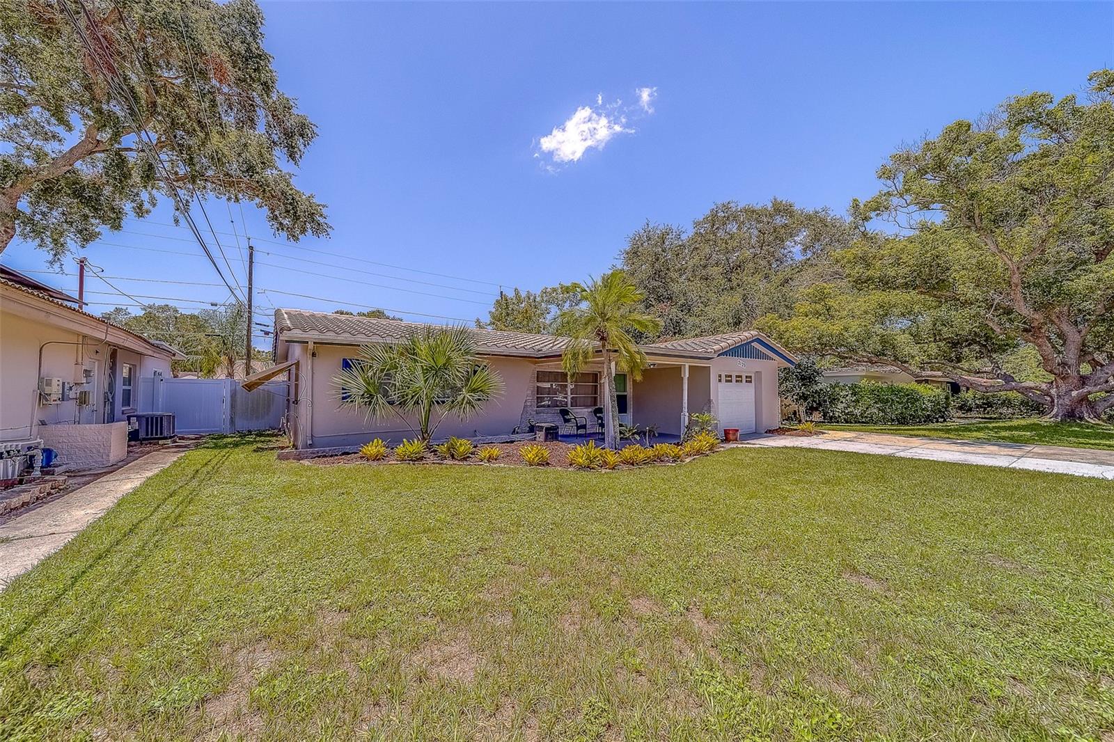 Image 36 of 62 For 2123 Indigo Drive