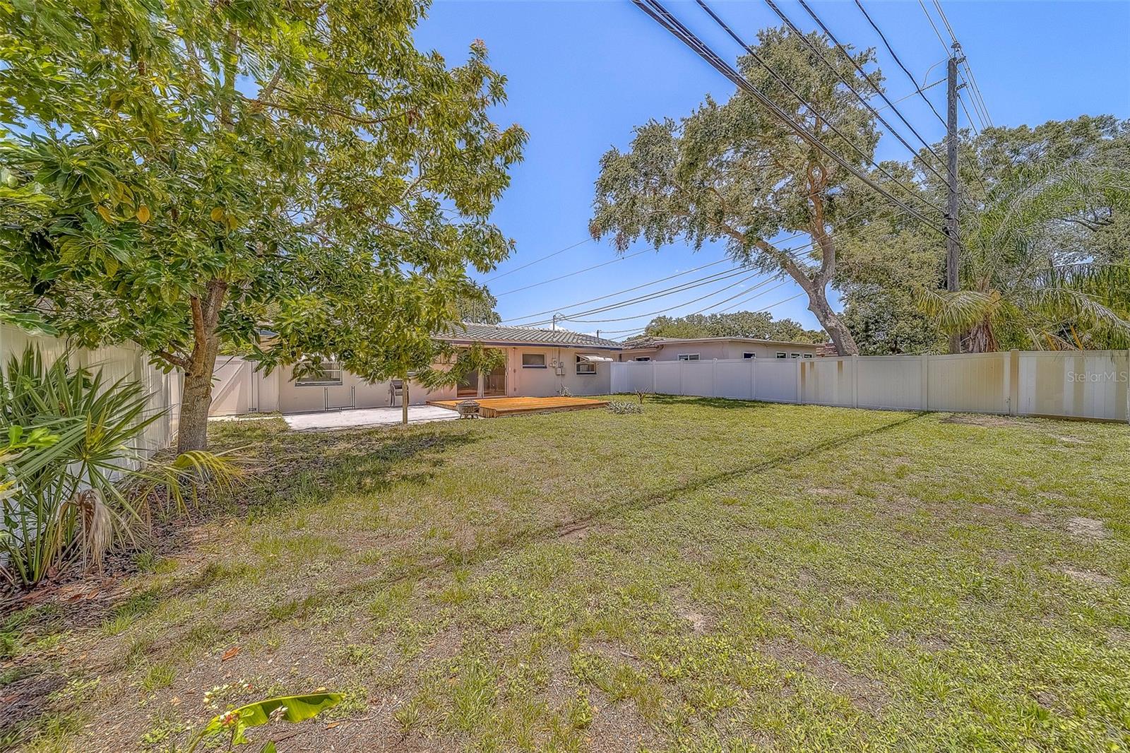 Image 42 of 62 For 2123 Indigo Drive