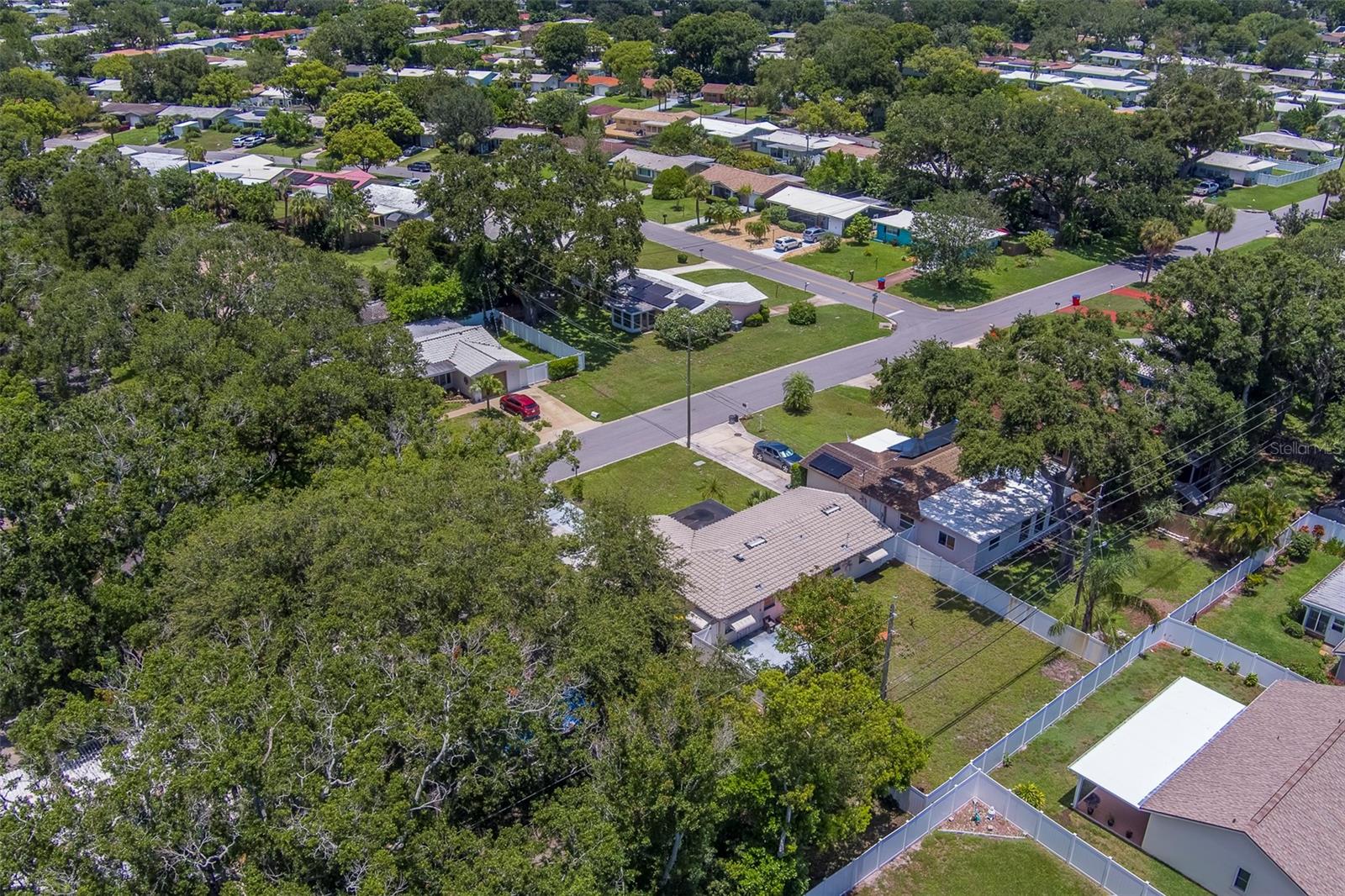 Image 52 of 62 For 2123 Indigo Drive
