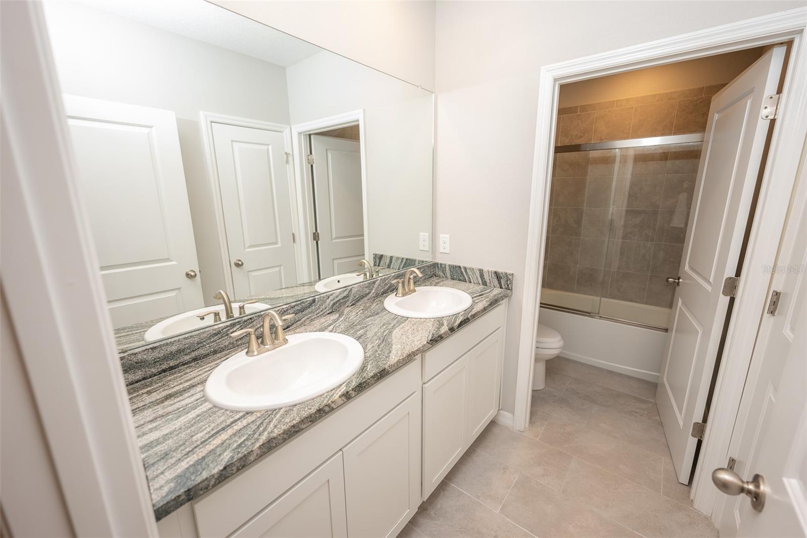 Image 46 of 83 For 3052 Living Coral Drive