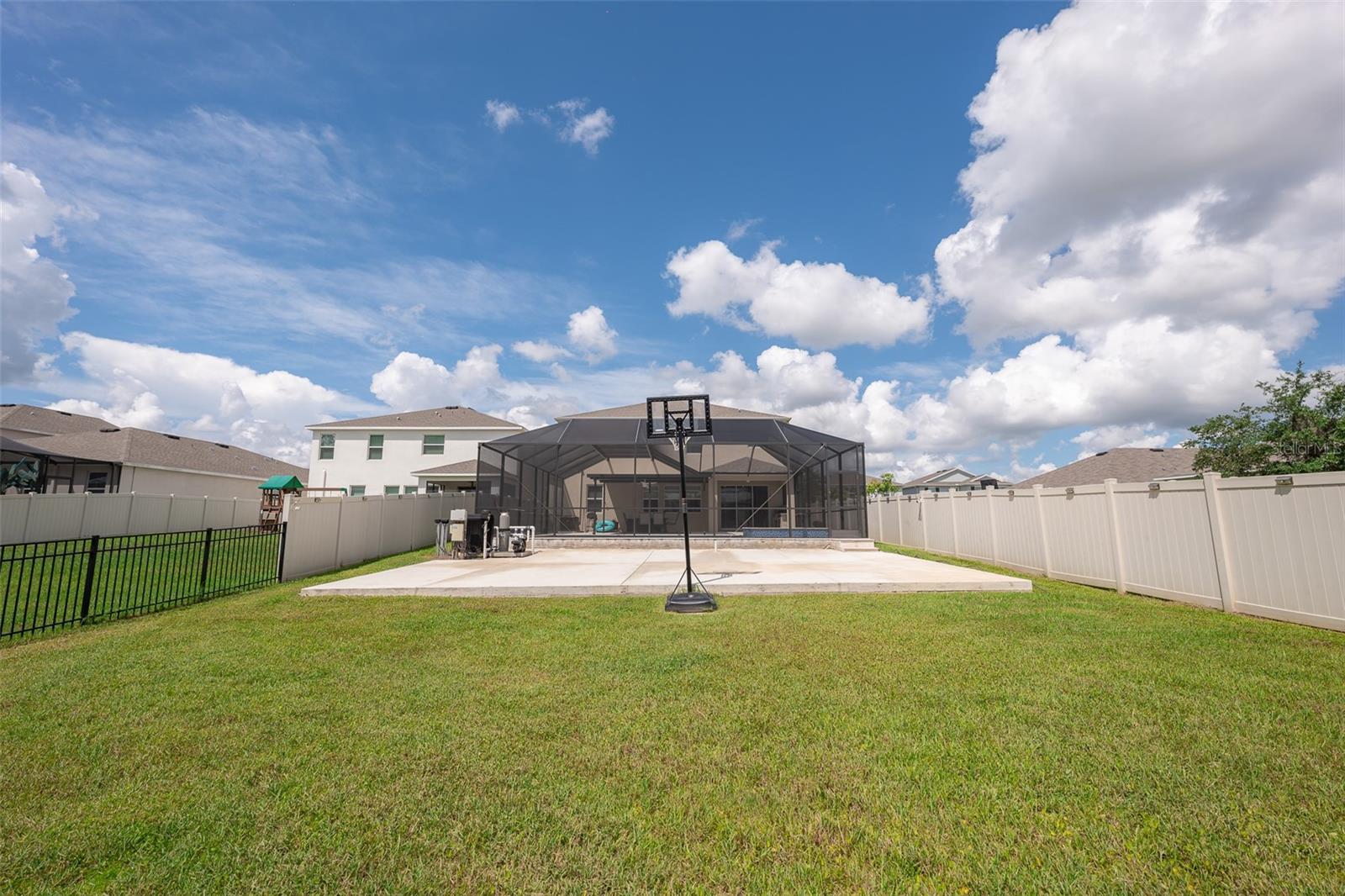 Image 73 of 83 For 3052 Living Coral Drive