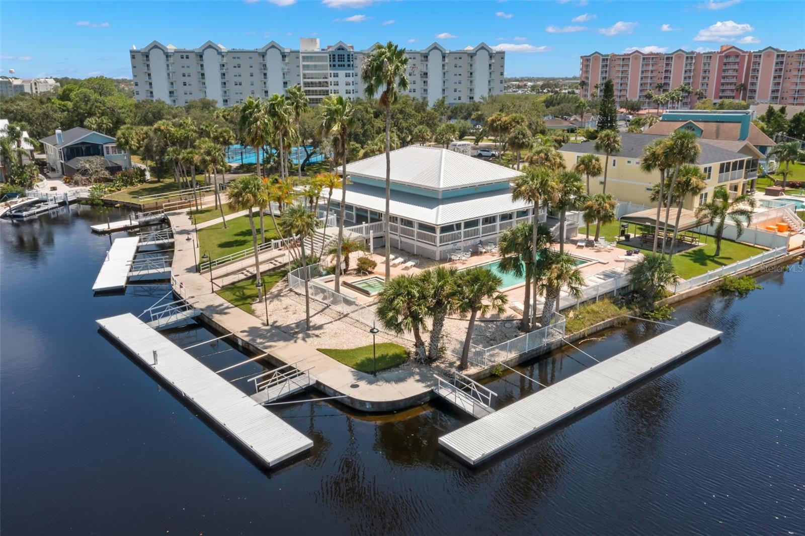 Image 12 of 27 For 5567 Sea Forest Drive 323