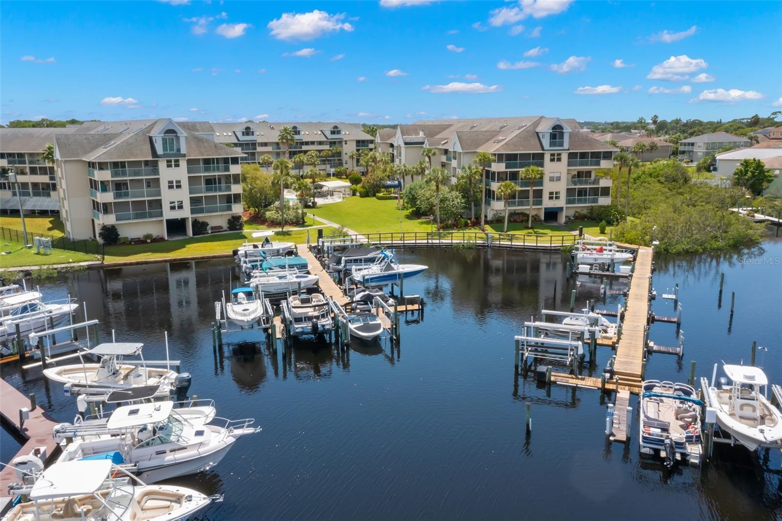 Image 8 of 27 For 5567 Sea Forest Drive 323