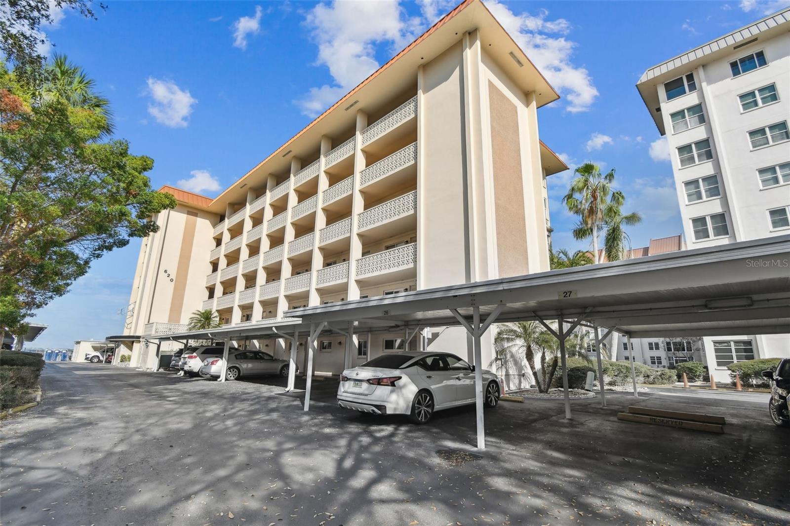 Details for 620 Edgewater Drive 204, DUNEDIN, FL 34698