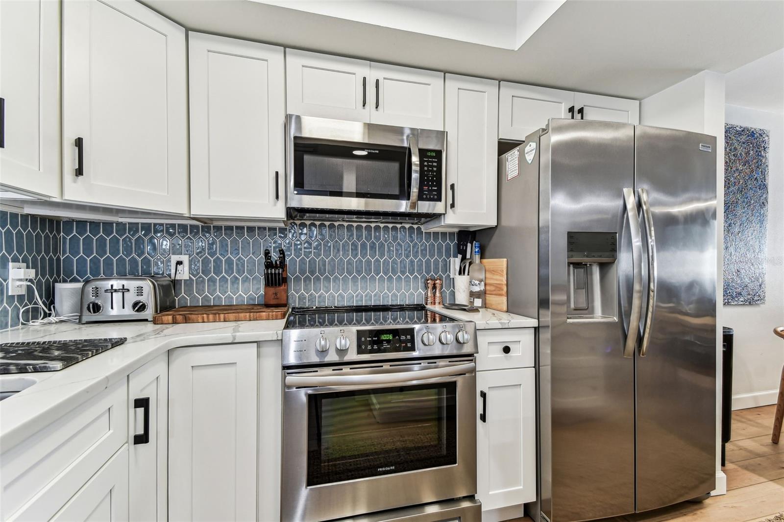 Image 13 of 24 For 620 Edgewater Drive 204
