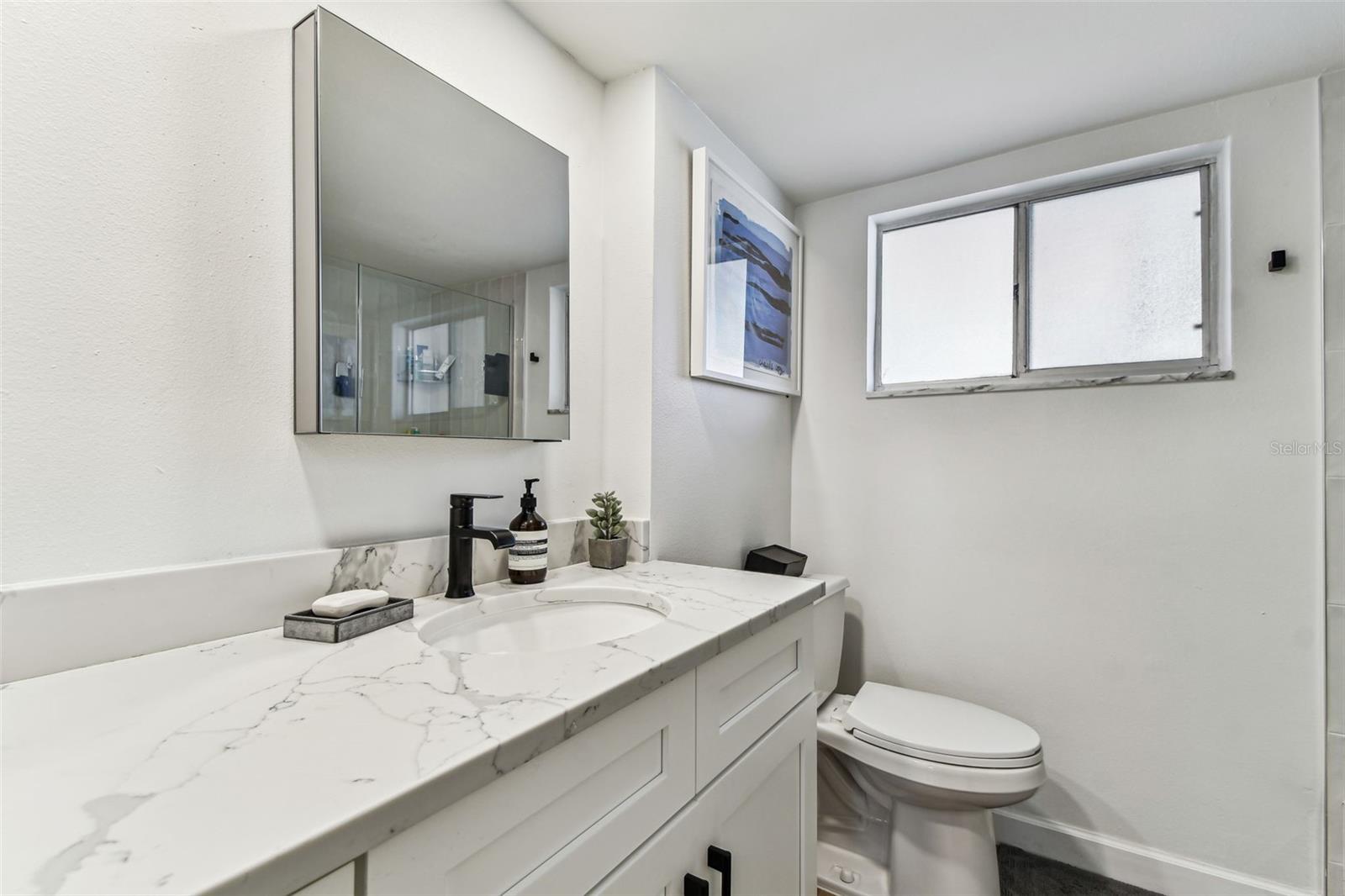 Image 21 of 24 For 620 Edgewater Drive 204
