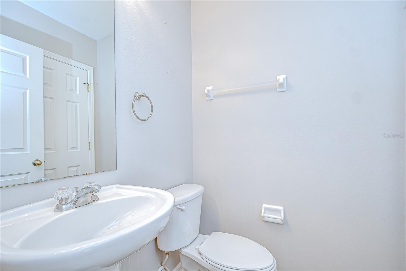 Image 20 of 43 For 5144 Blue Roan Way