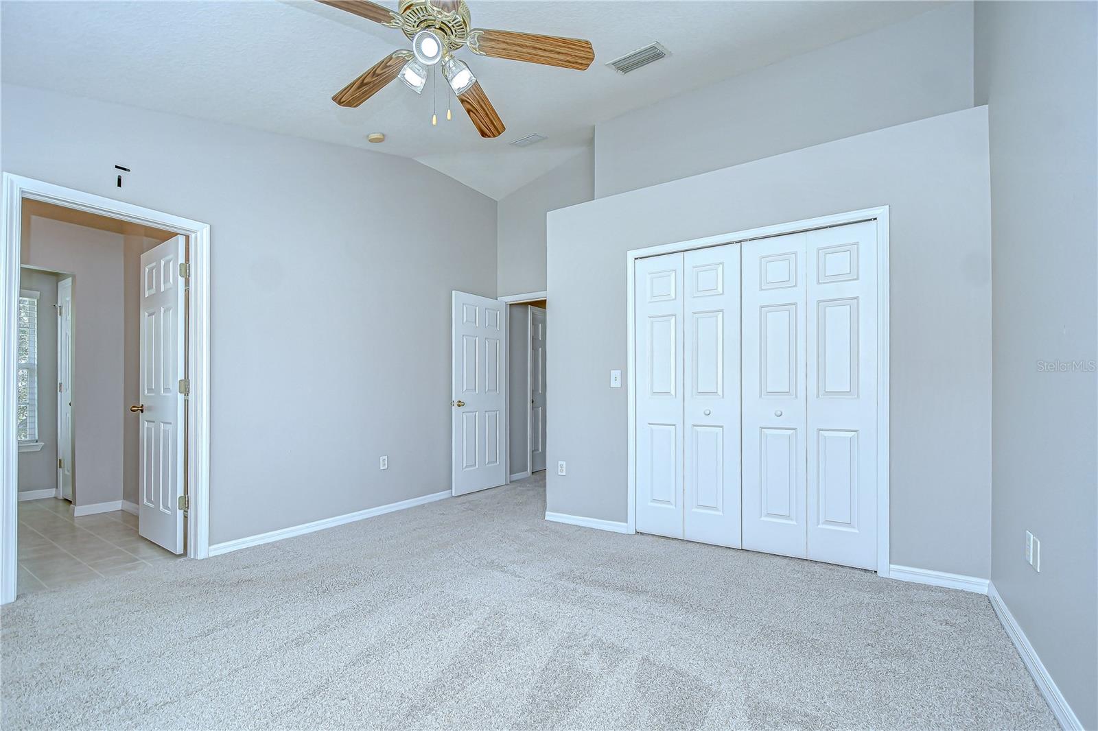 Image 26 of 43 For 5144 Blue Roan Way