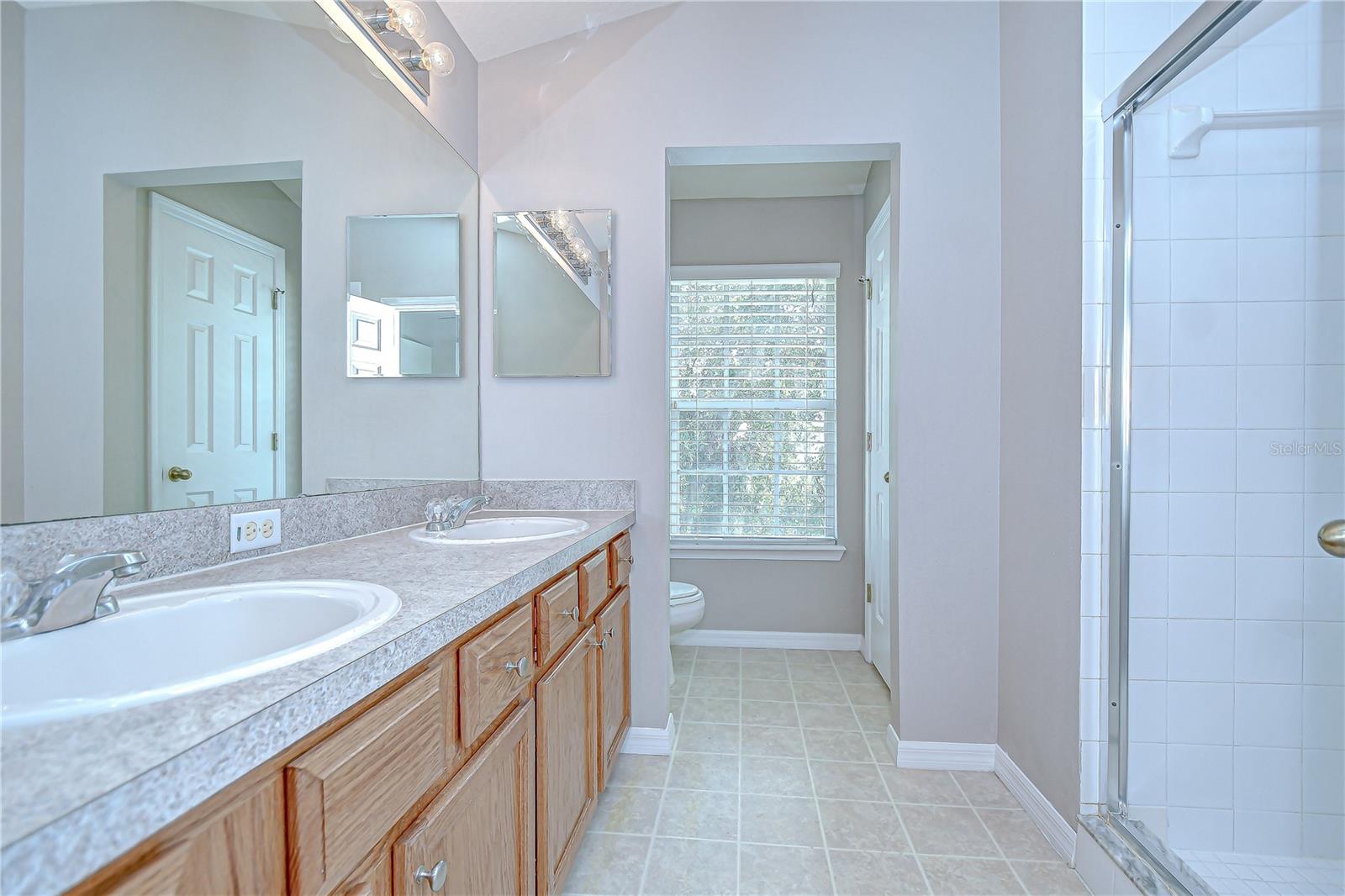 Image 32 of 43 For 5144 Blue Roan Way