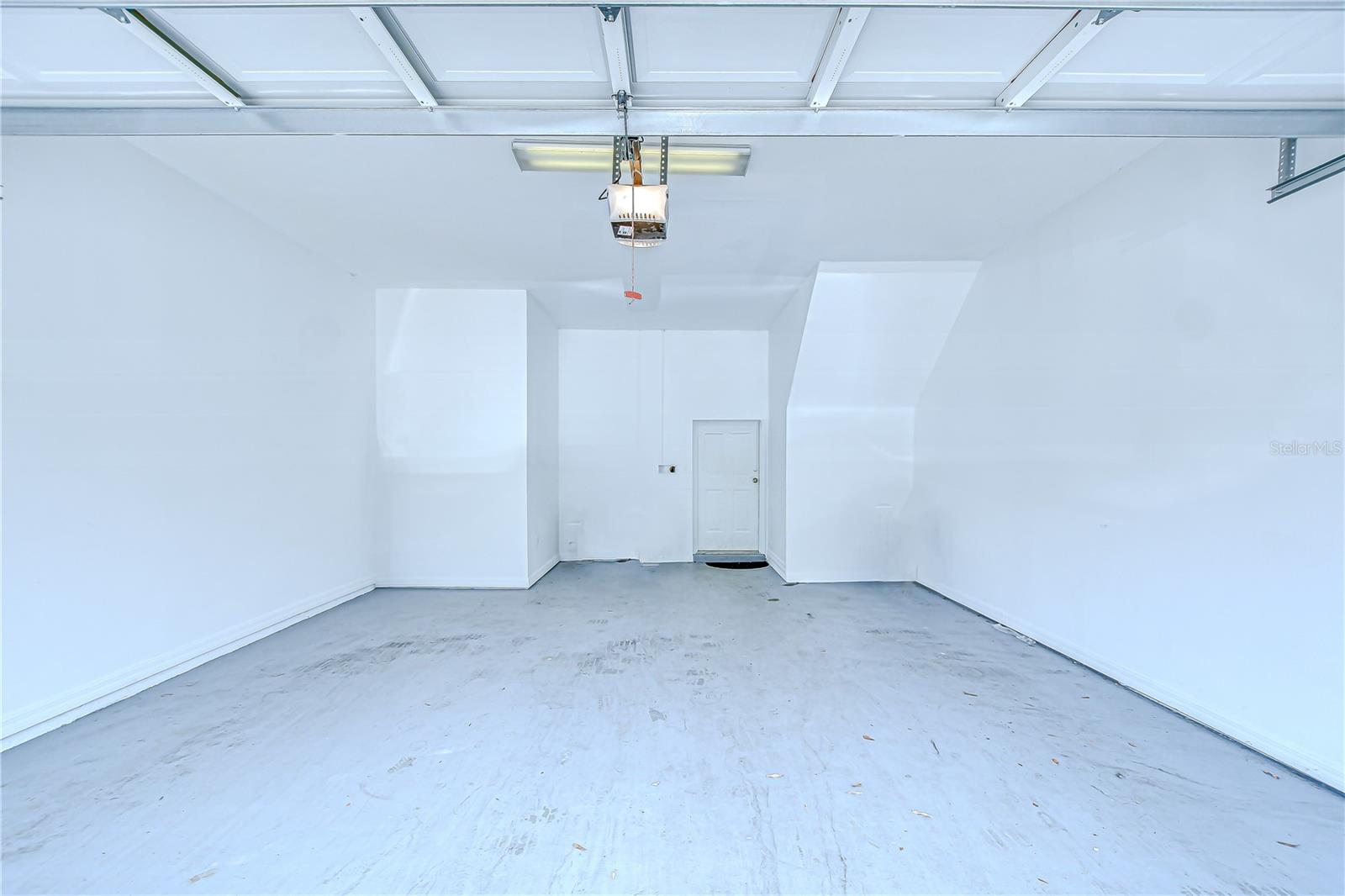 Image 36 of 43 For 5144 Blue Roan Way