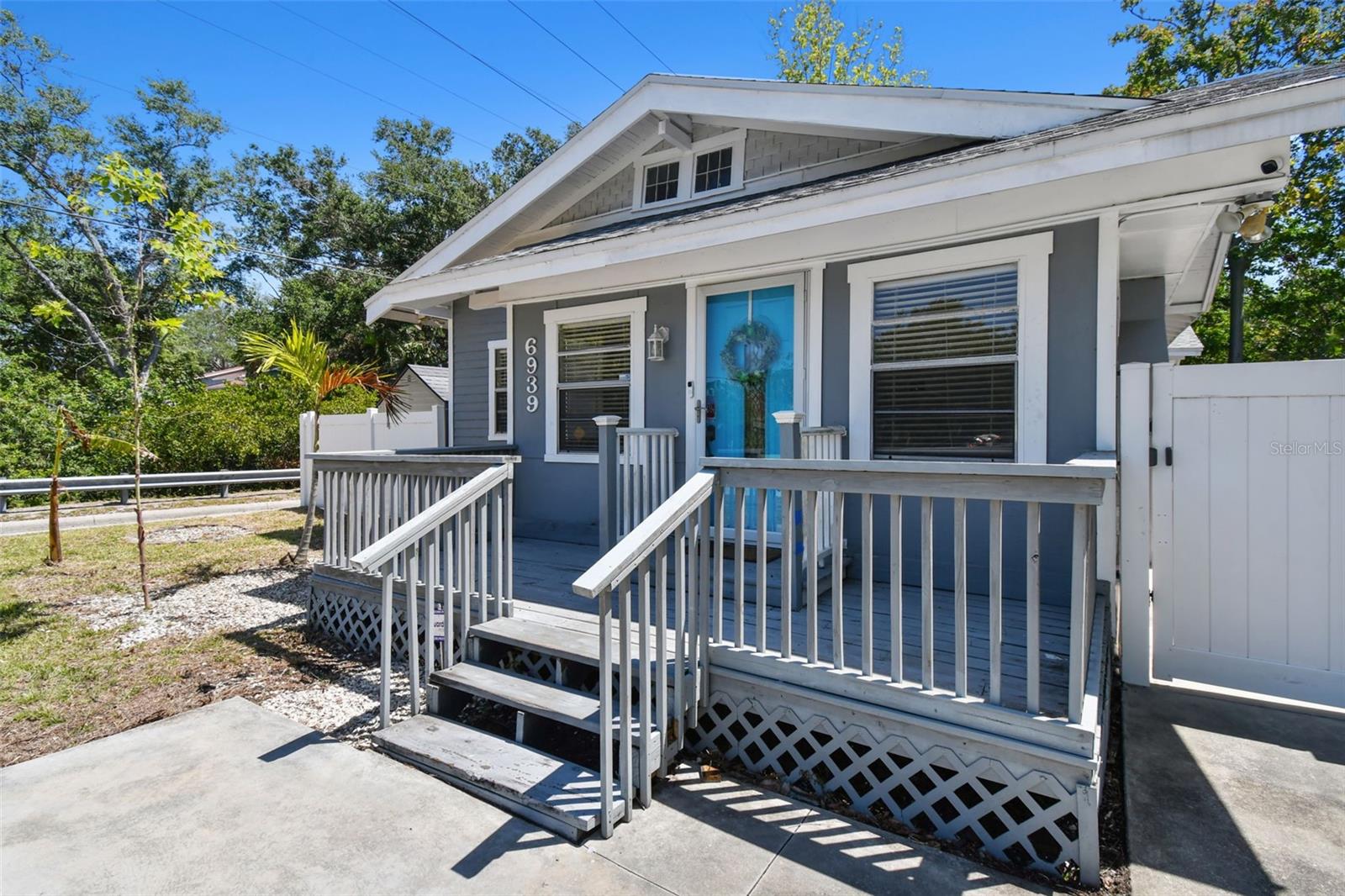 Details for 6939 3rd Street N, ST PETERSBURG, FL 33702