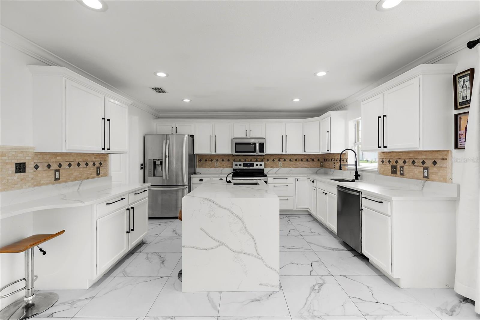 Image 13 of 74 For 2746 Heathgate Way