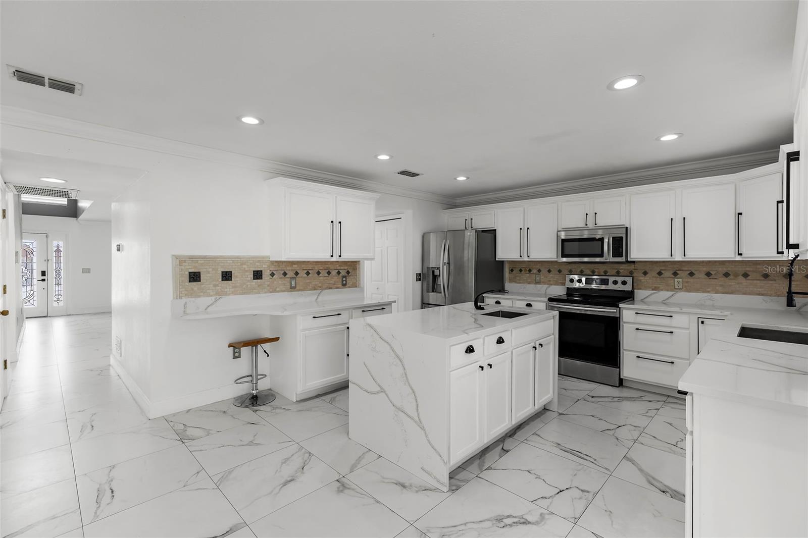 Image 14 of 74 For 2746 Heathgate Way