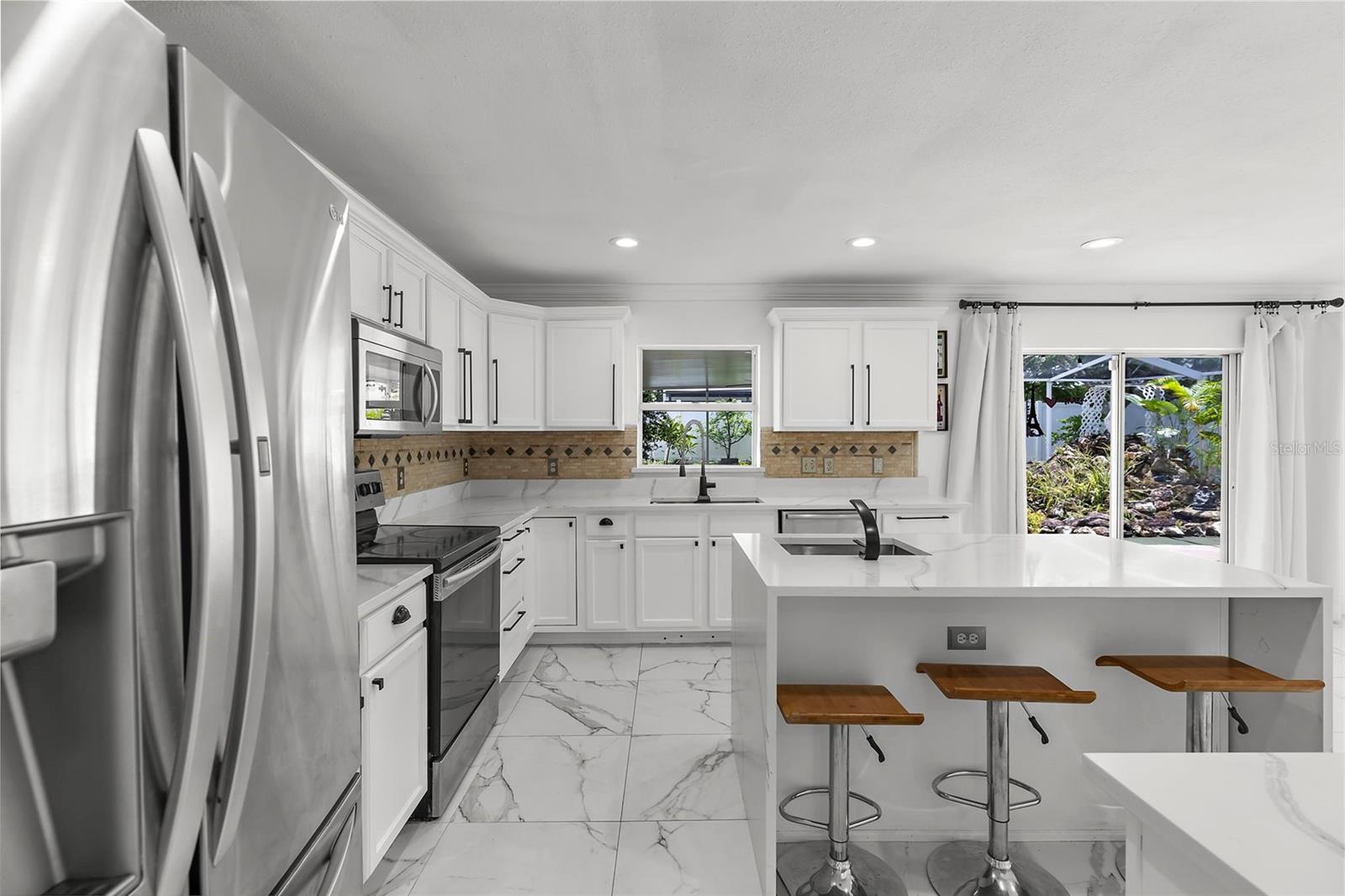 Image 16 of 74 For 2746 Heathgate Way