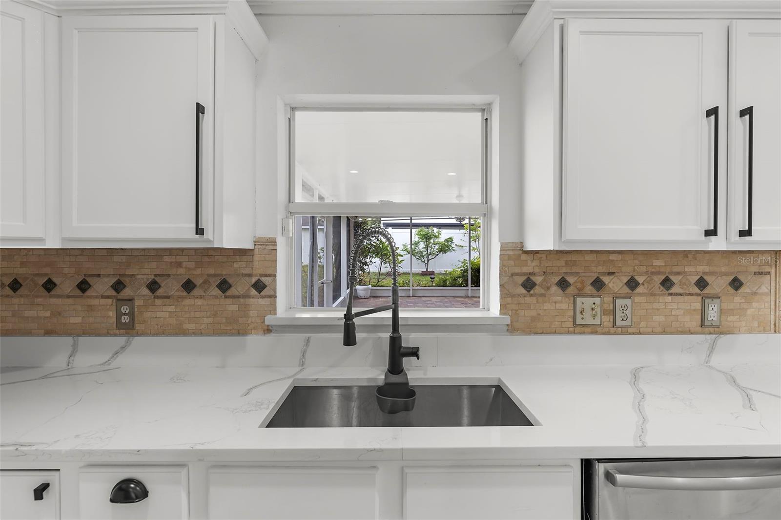 Image 19 of 74 For 2746 Heathgate Way