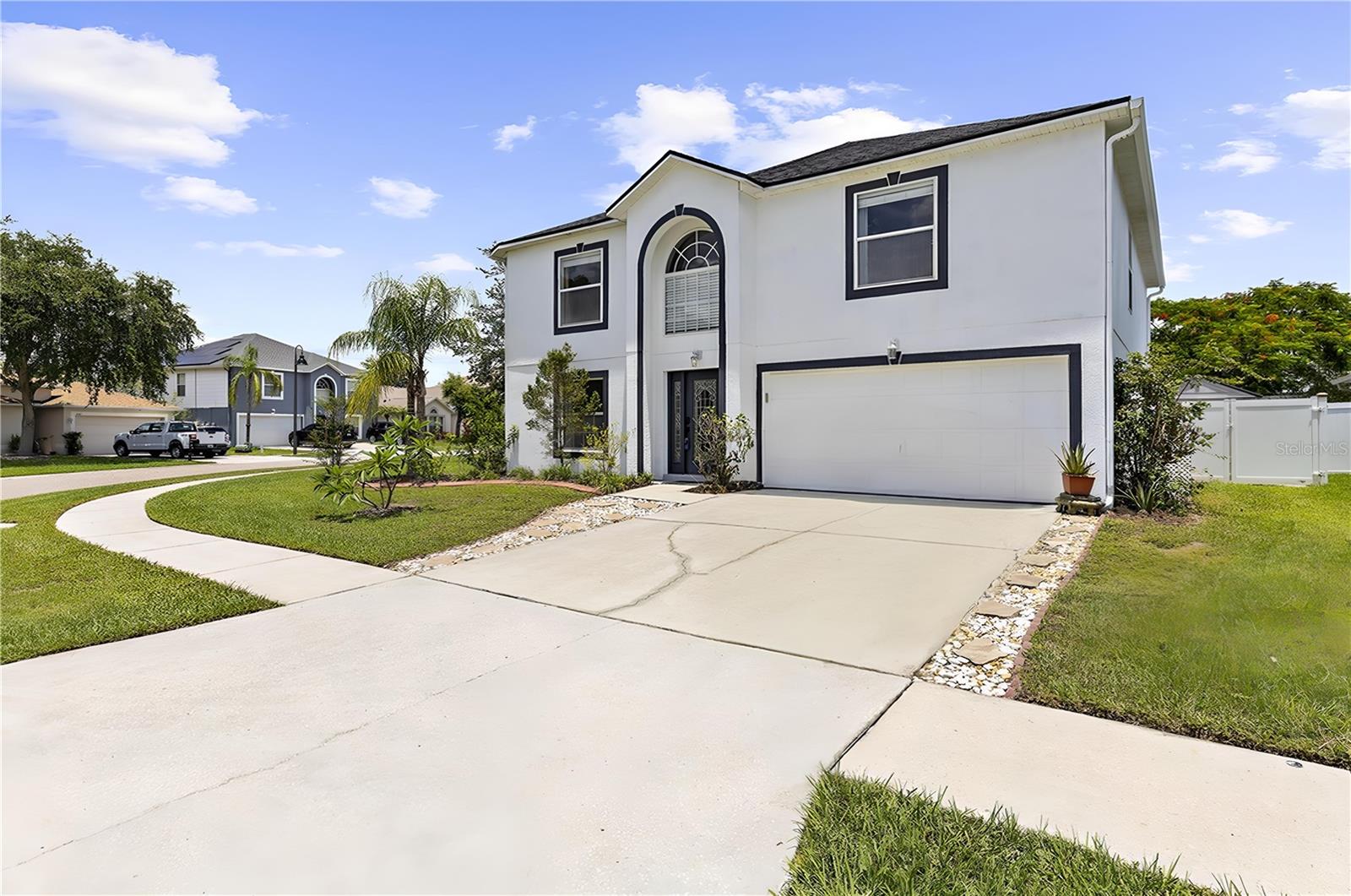 Image 3 of 74 For 2746 Heathgate Way