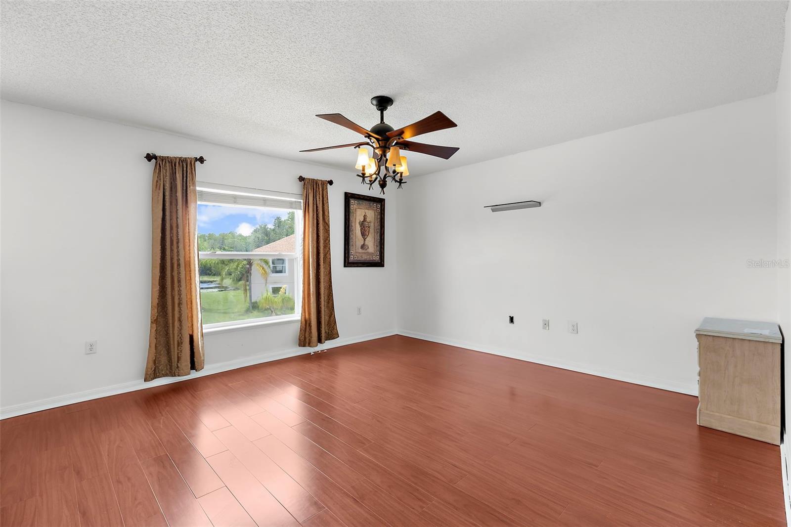 Image 35 of 74 For 2746 Heathgate Way