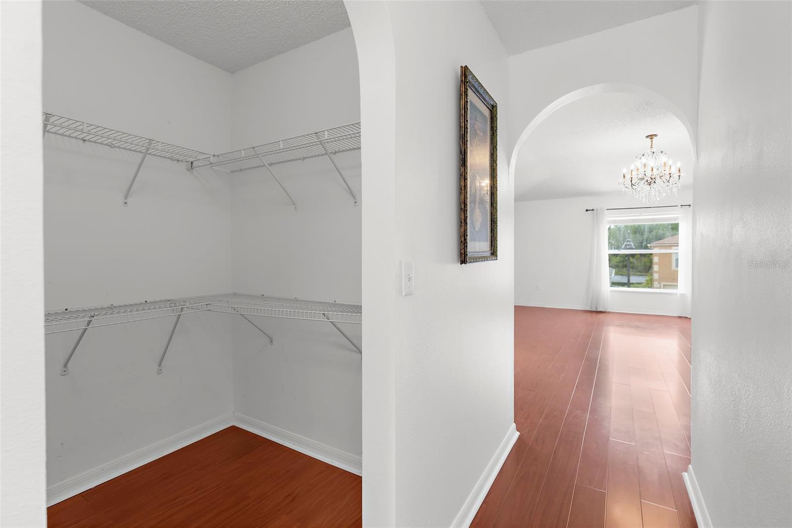 Image 41 of 74 For 2746 Heathgate Way