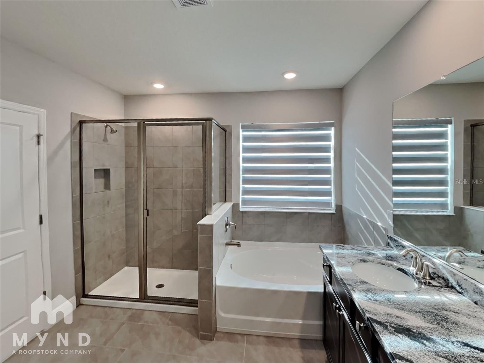 Image 19 of 36 For 2530 Chapel Oak Bend
