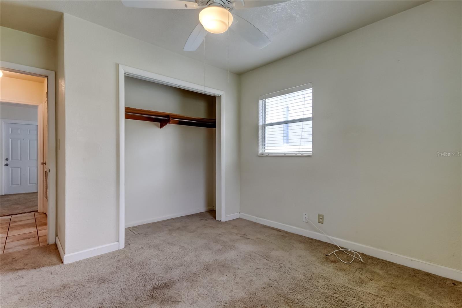 Listing photo id 22 for 4481 57th Avenue N