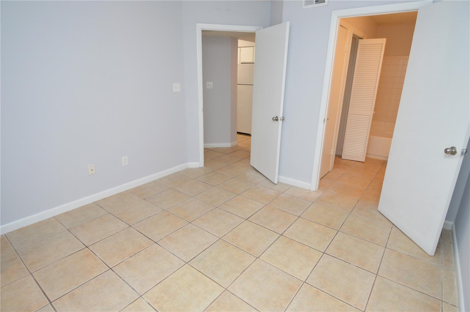 Image 25 of 87 For 8638 Fancy Finch Drive 101