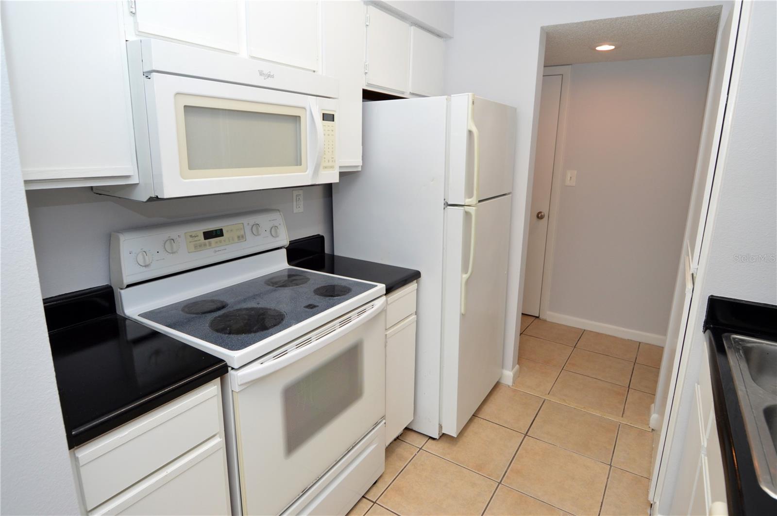 Image 4 of 87 For 8638 Fancy Finch Drive 101