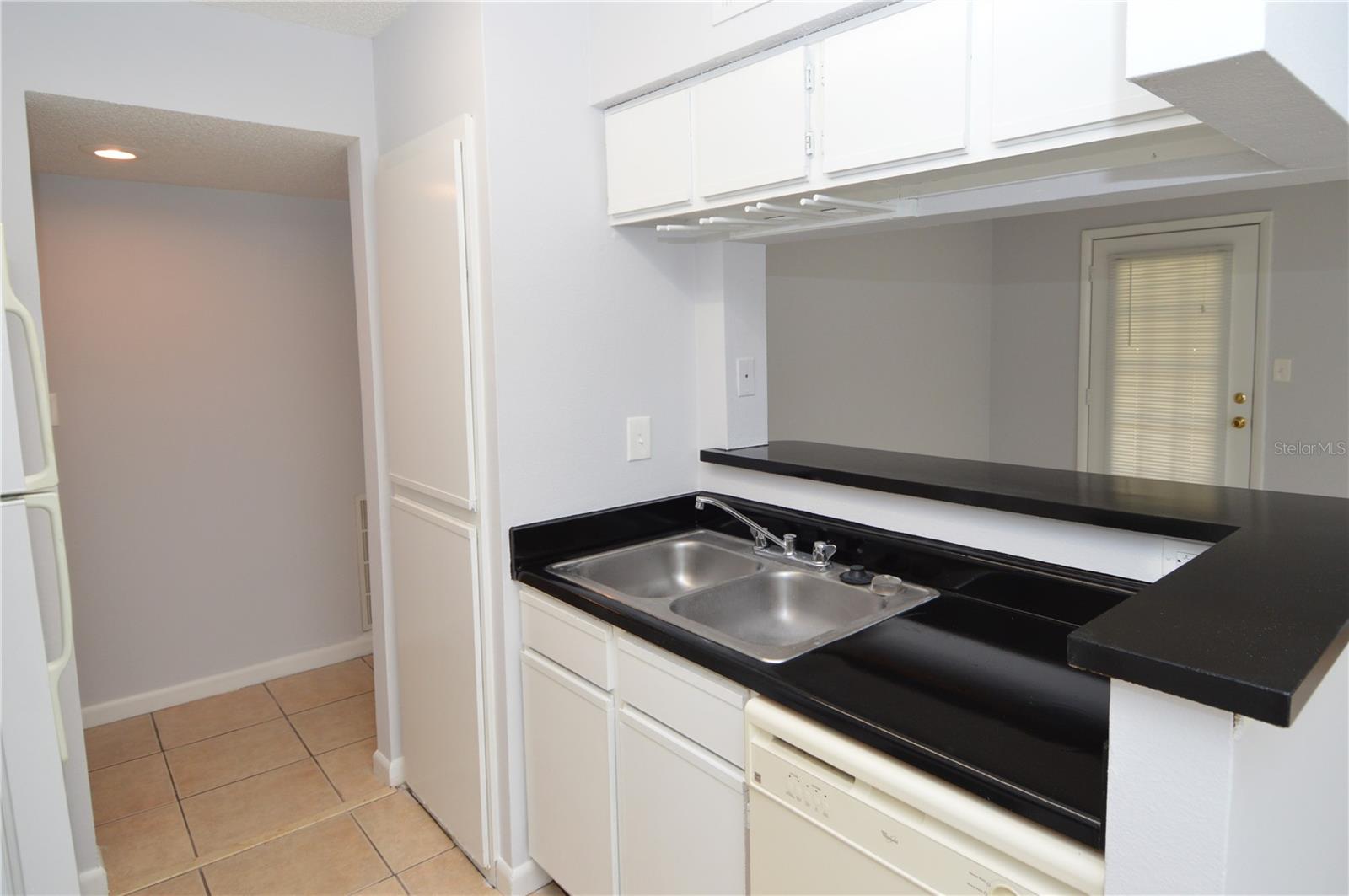 Image 6 of 87 For 8638 Fancy Finch Drive 101