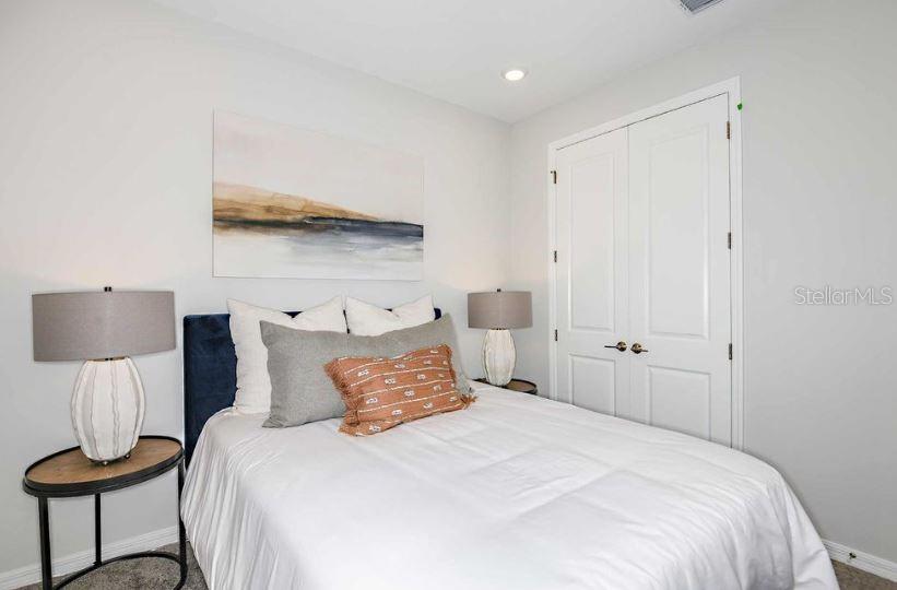 Listing photo id 9 for 33618 Castaway Loop
