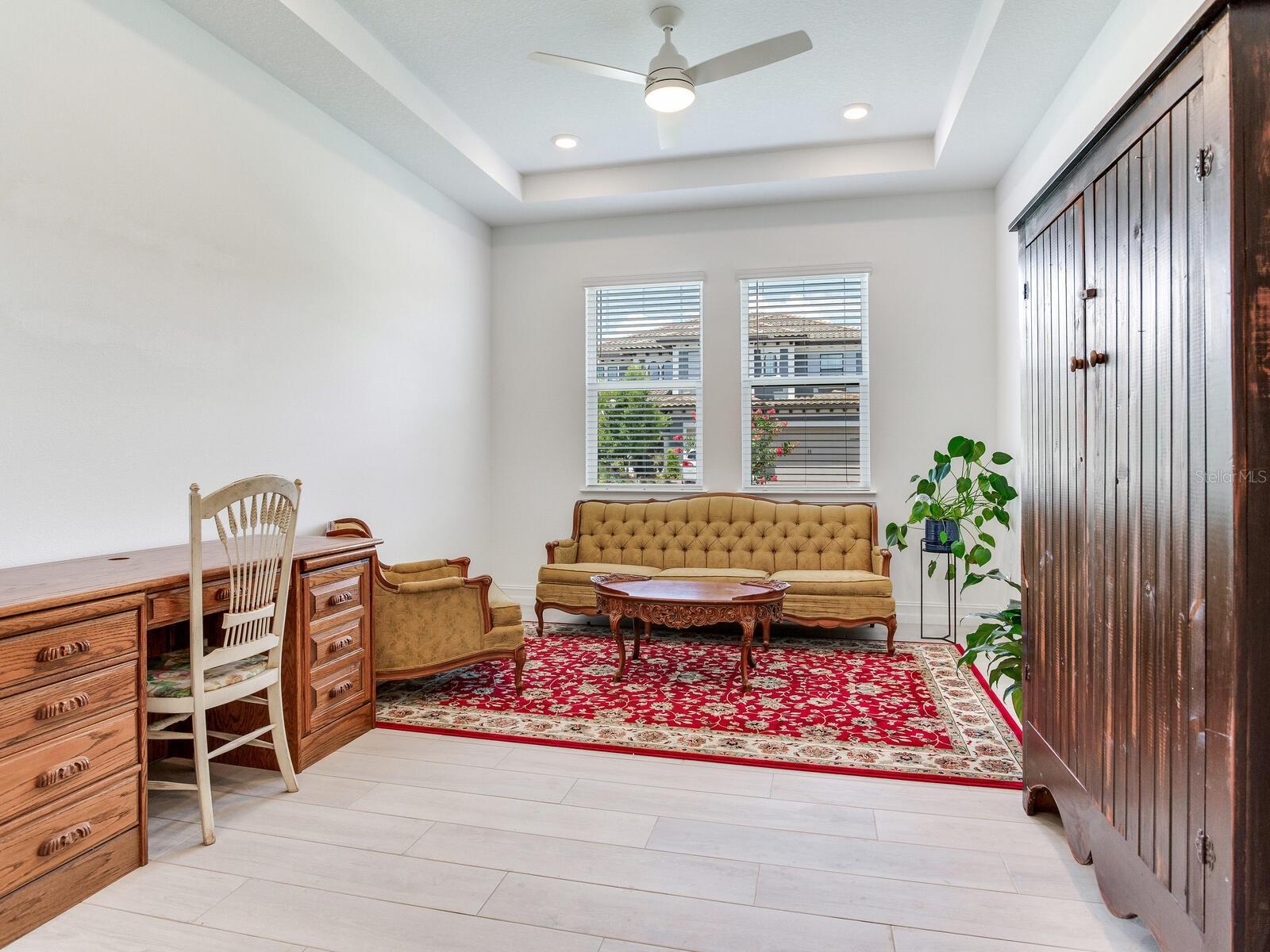 Listing photo id 21 for 6057 Marsh Trail Drive
