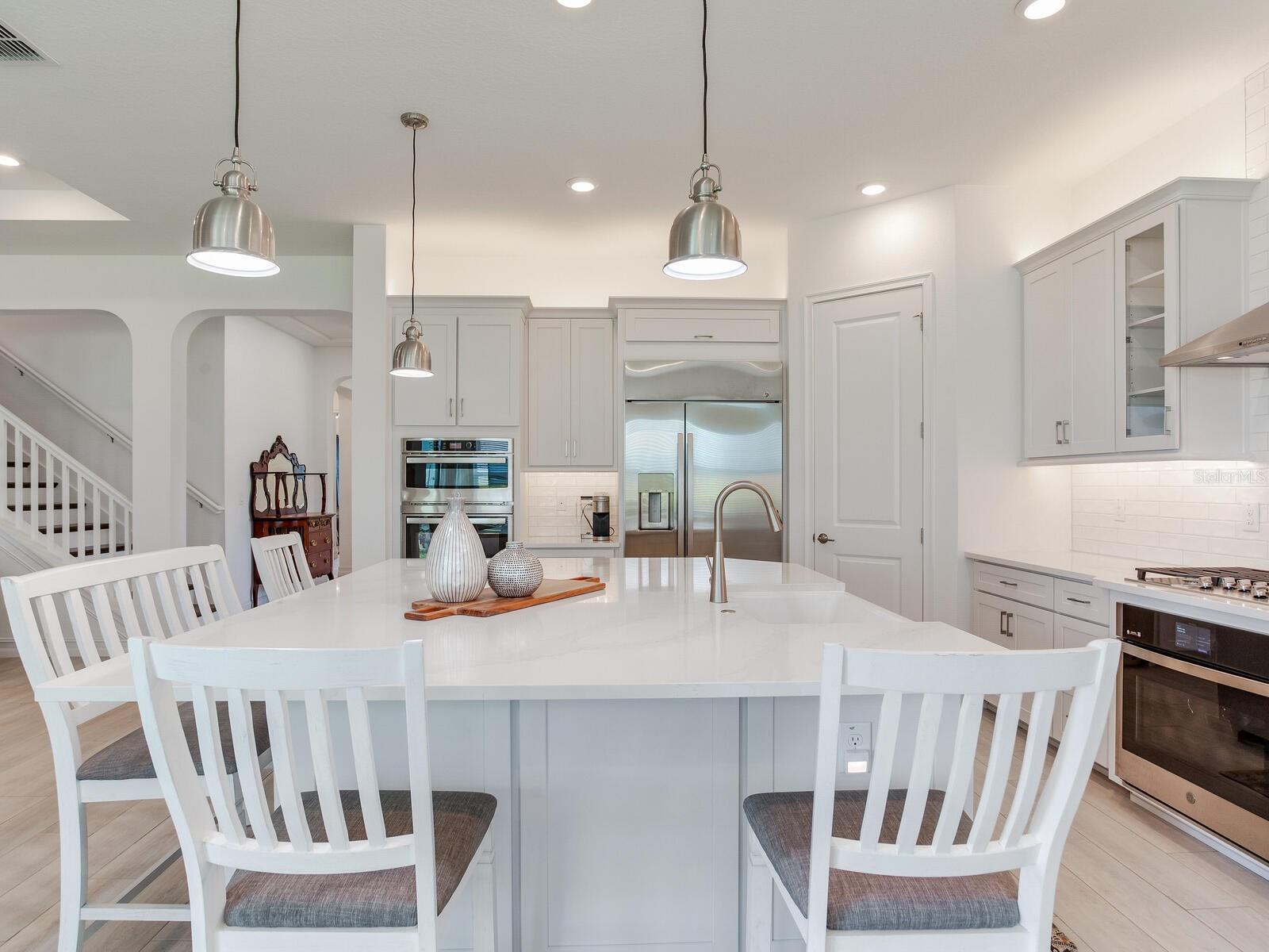 Listing photo id 33 for 6057 Marsh Trail Drive