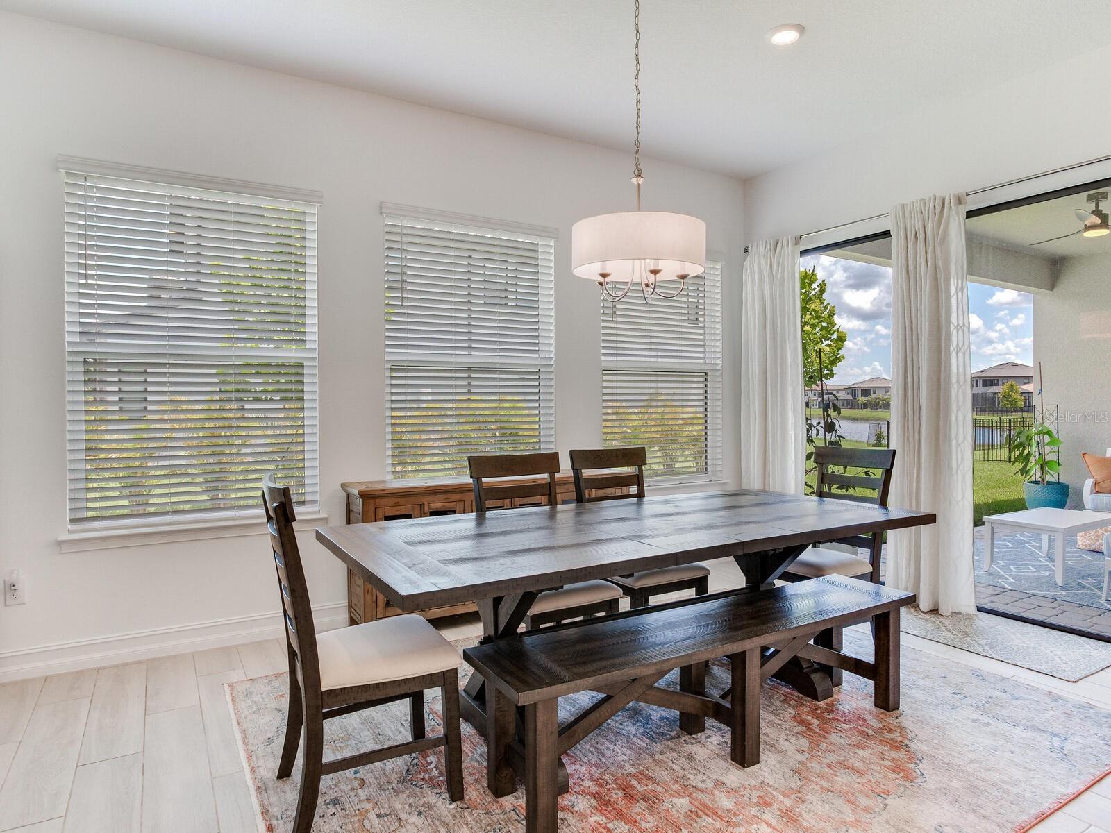 Listing photo id 40 for 6057 Marsh Trail Drive