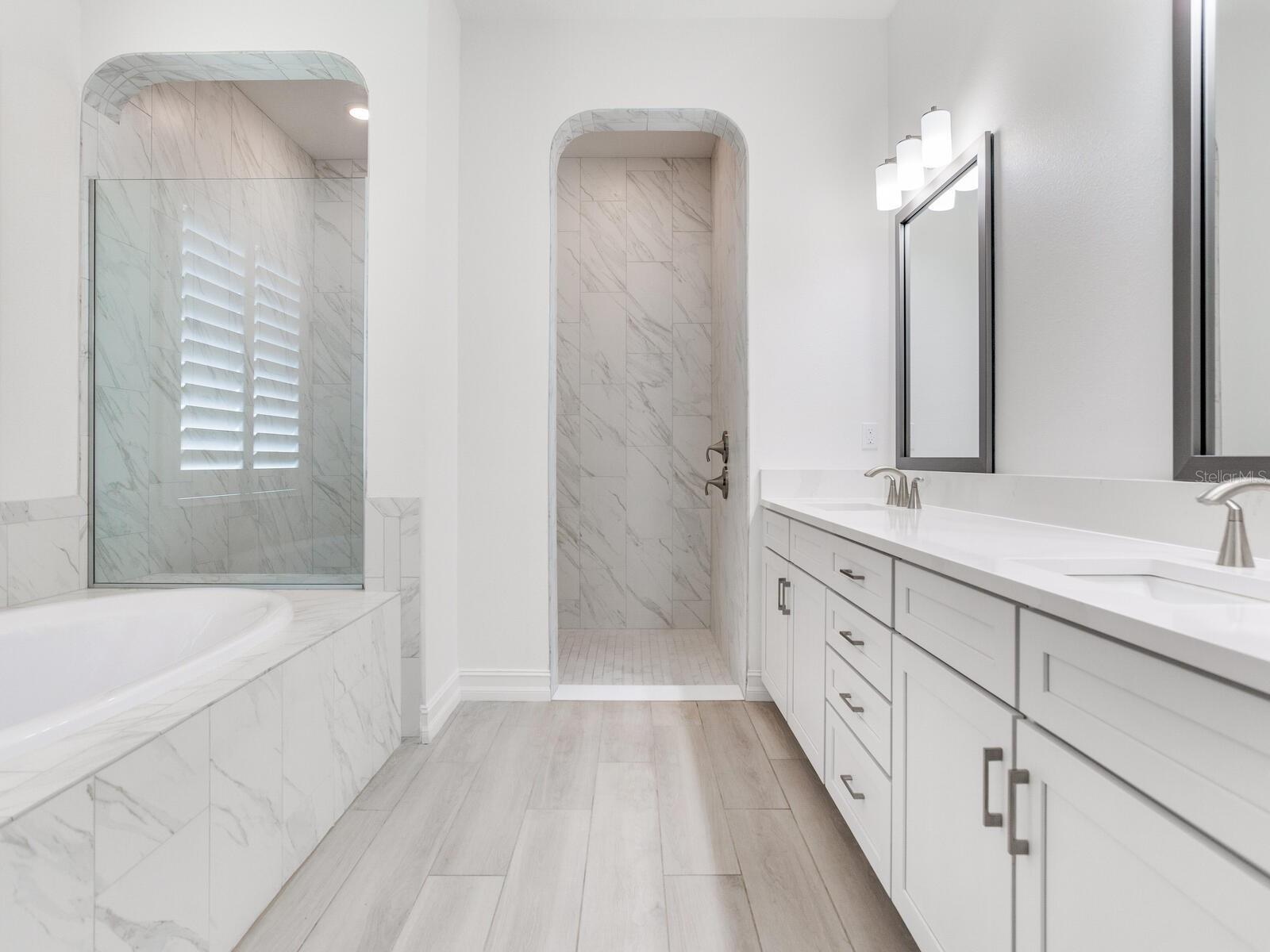 Listing photo id 46 for 6057 Marsh Trail Drive
