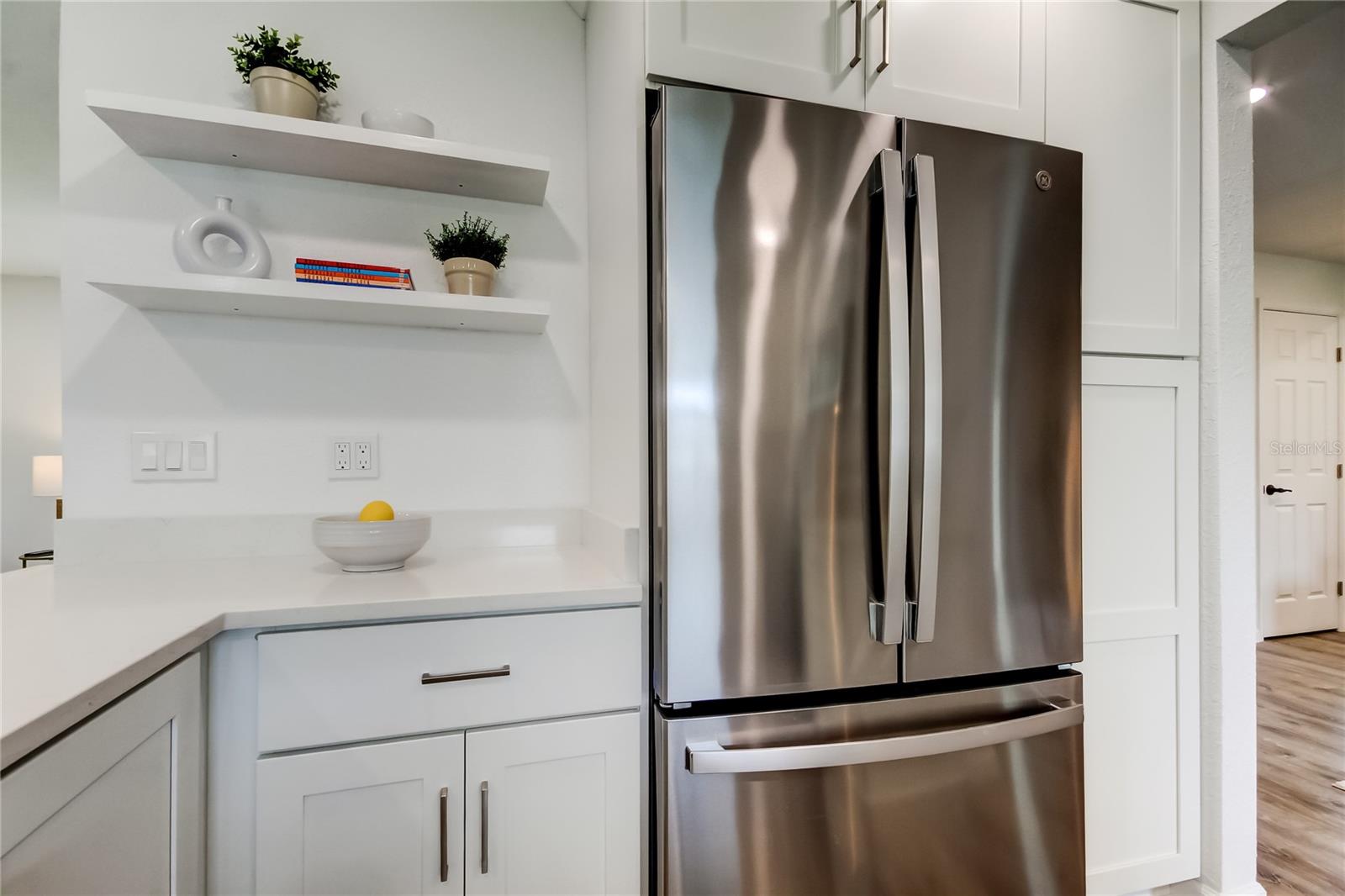 Image 21 of 52 For 13344 88th Avenue