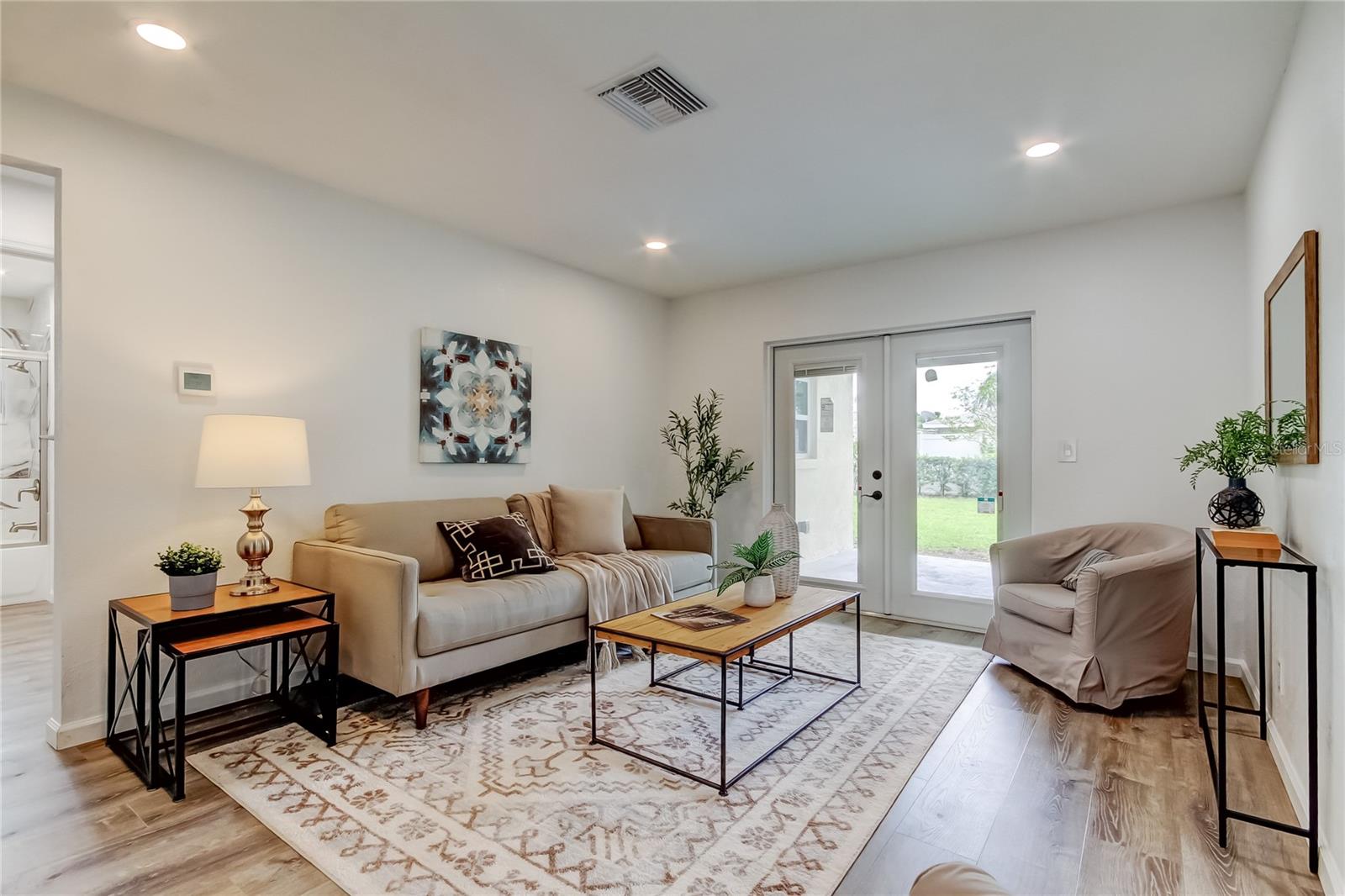 Image 24 of 52 For 13344 88th Avenue