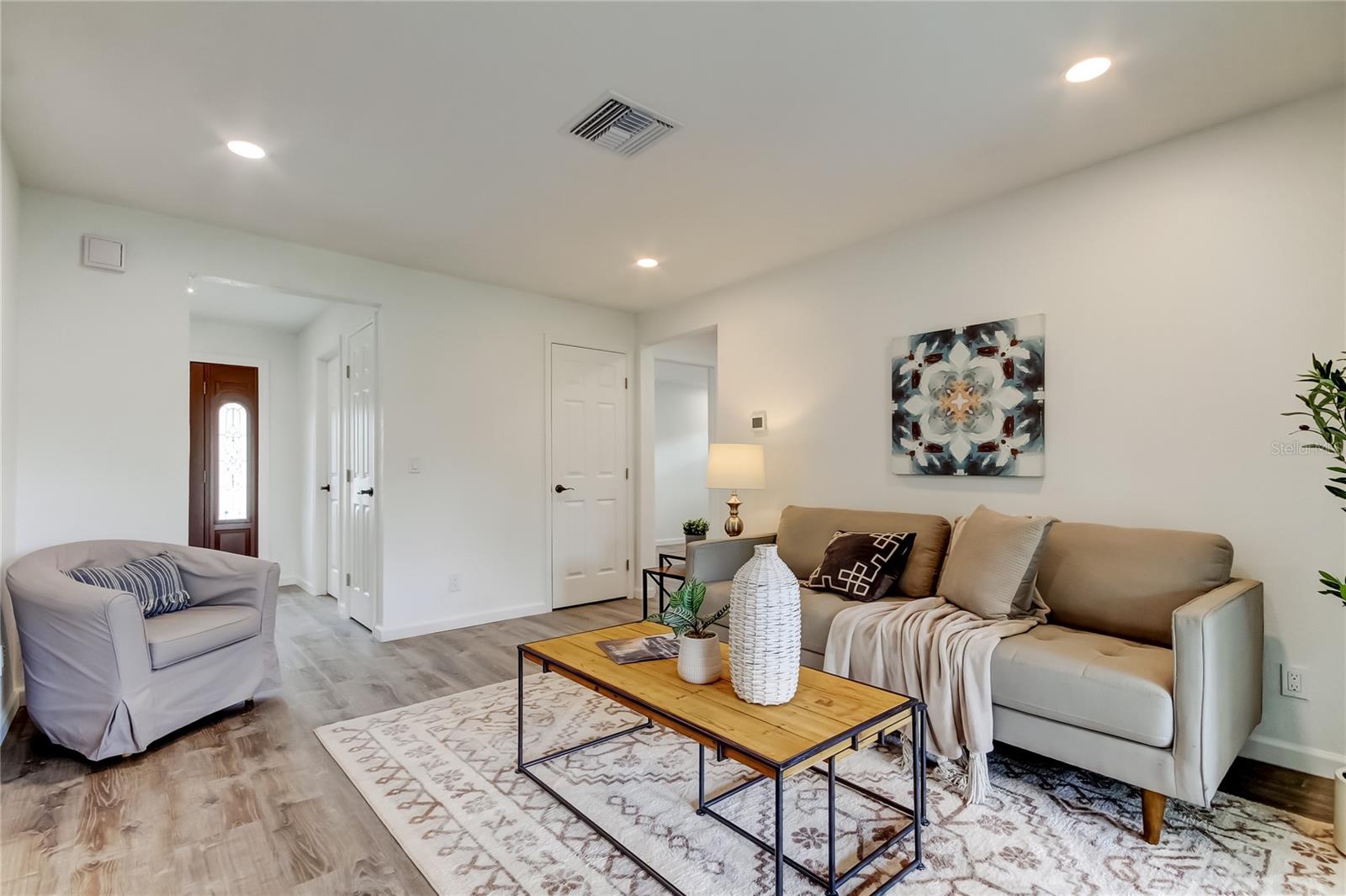 Image 26 of 52 For 13344 88th Avenue