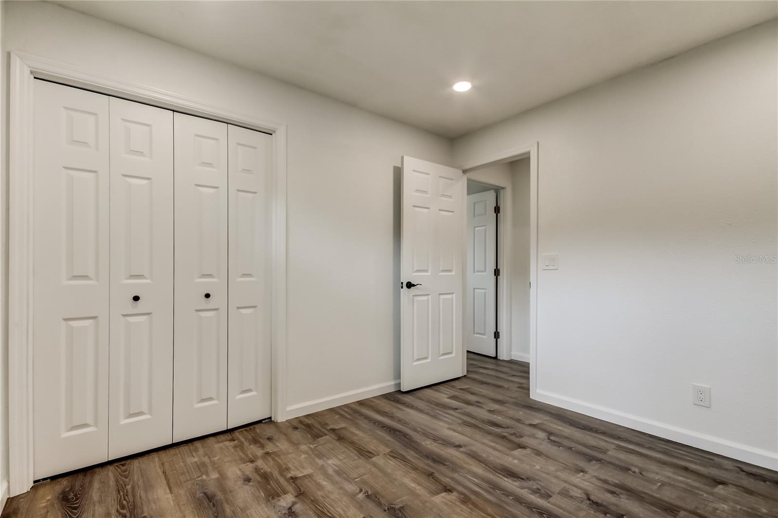 Image 41 of 52 For 13344 88th Avenue