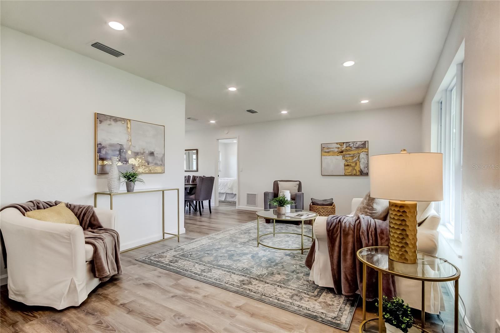 Image 6 of 52 For 13344 88th Avenue