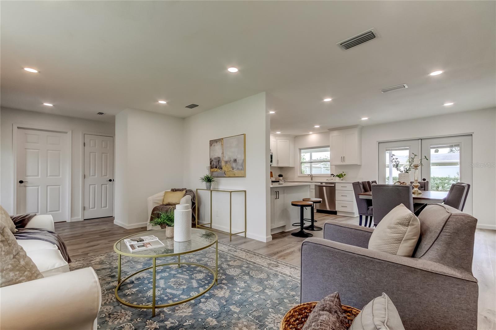 Image 8 of 52 For 13344 88th Avenue