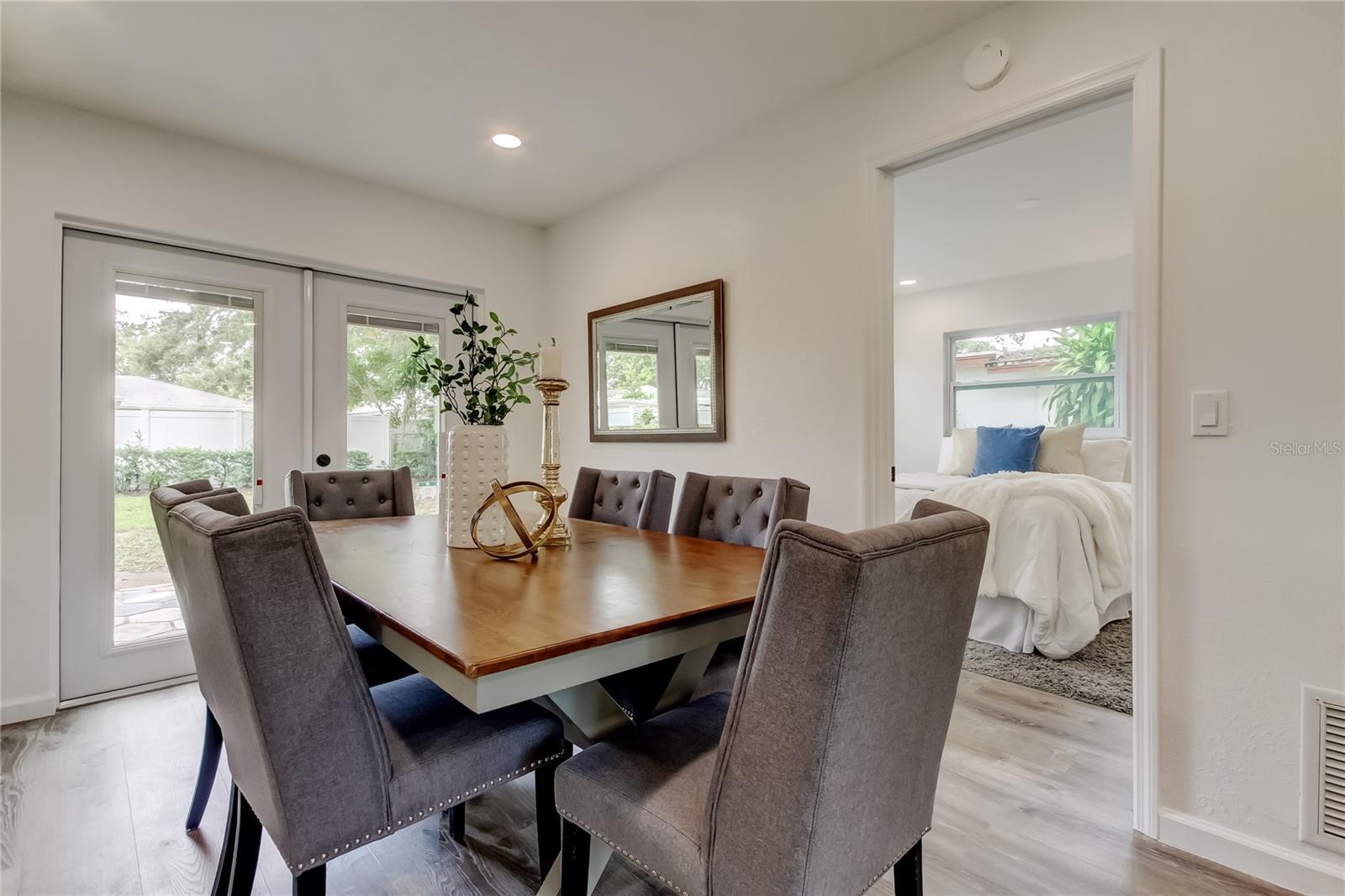 Image 9 of 52 For 13344 88th Avenue