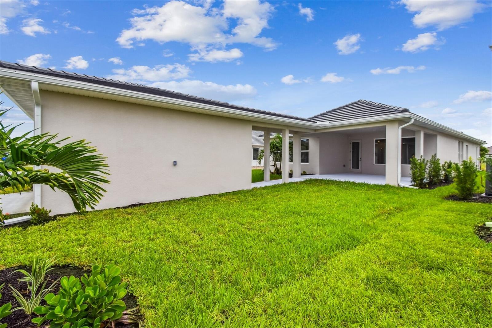 Image 41 of 50 For 699 Allora Avenue