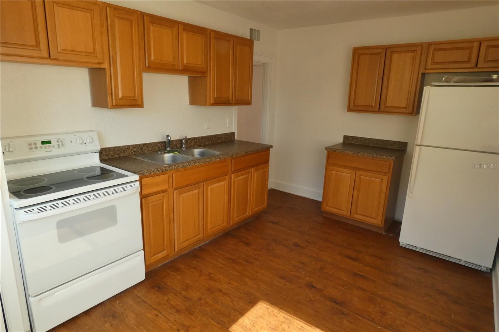 Image 5 of 10 For 5004 9th Avenue S B