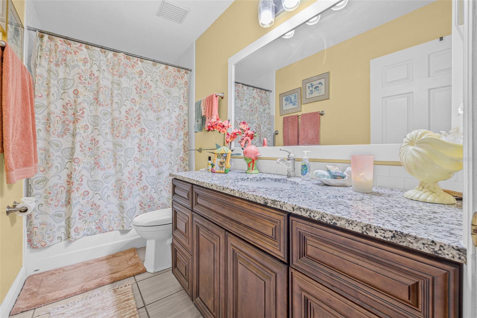 Image 16 of 39 For 34811 Arbor Green Place