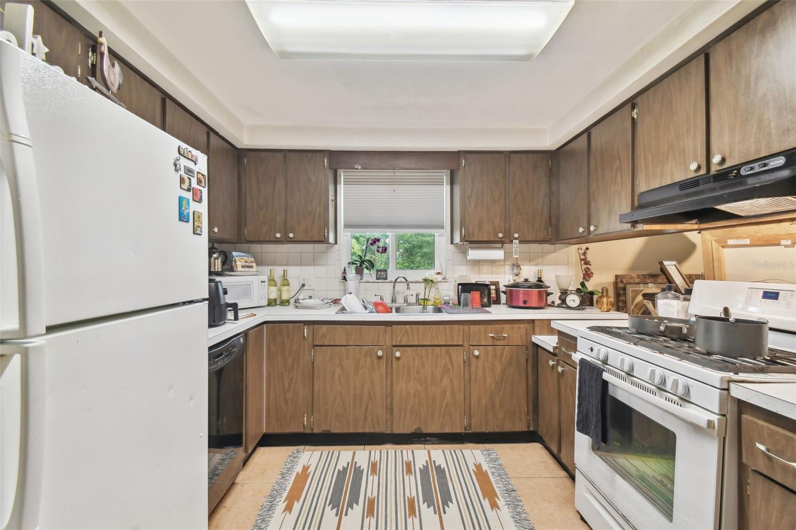 Image 21 of 43 For 6220 Missouri Avenue
