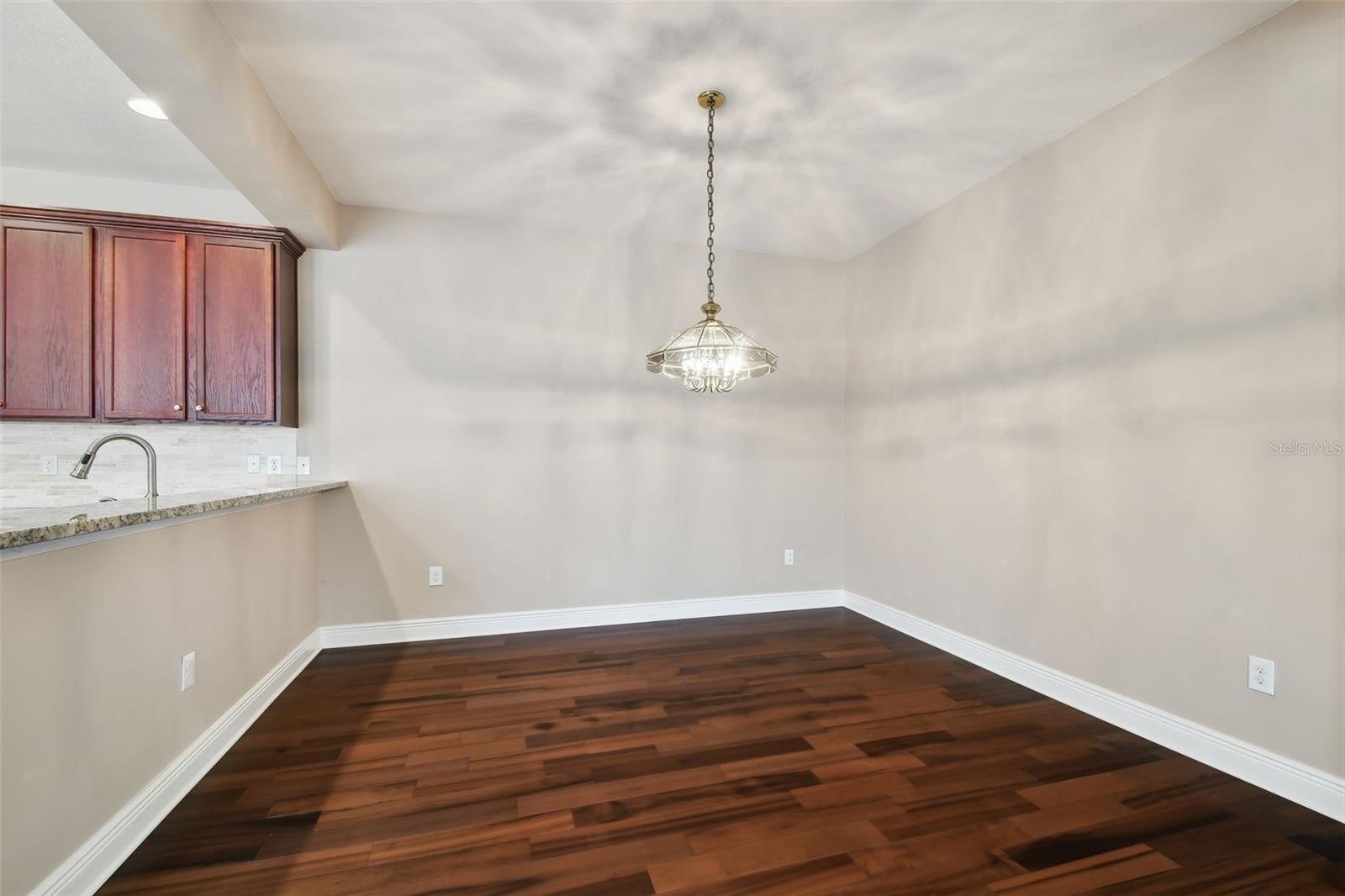 Image 10 of 73 For 11317 Wickersley Place