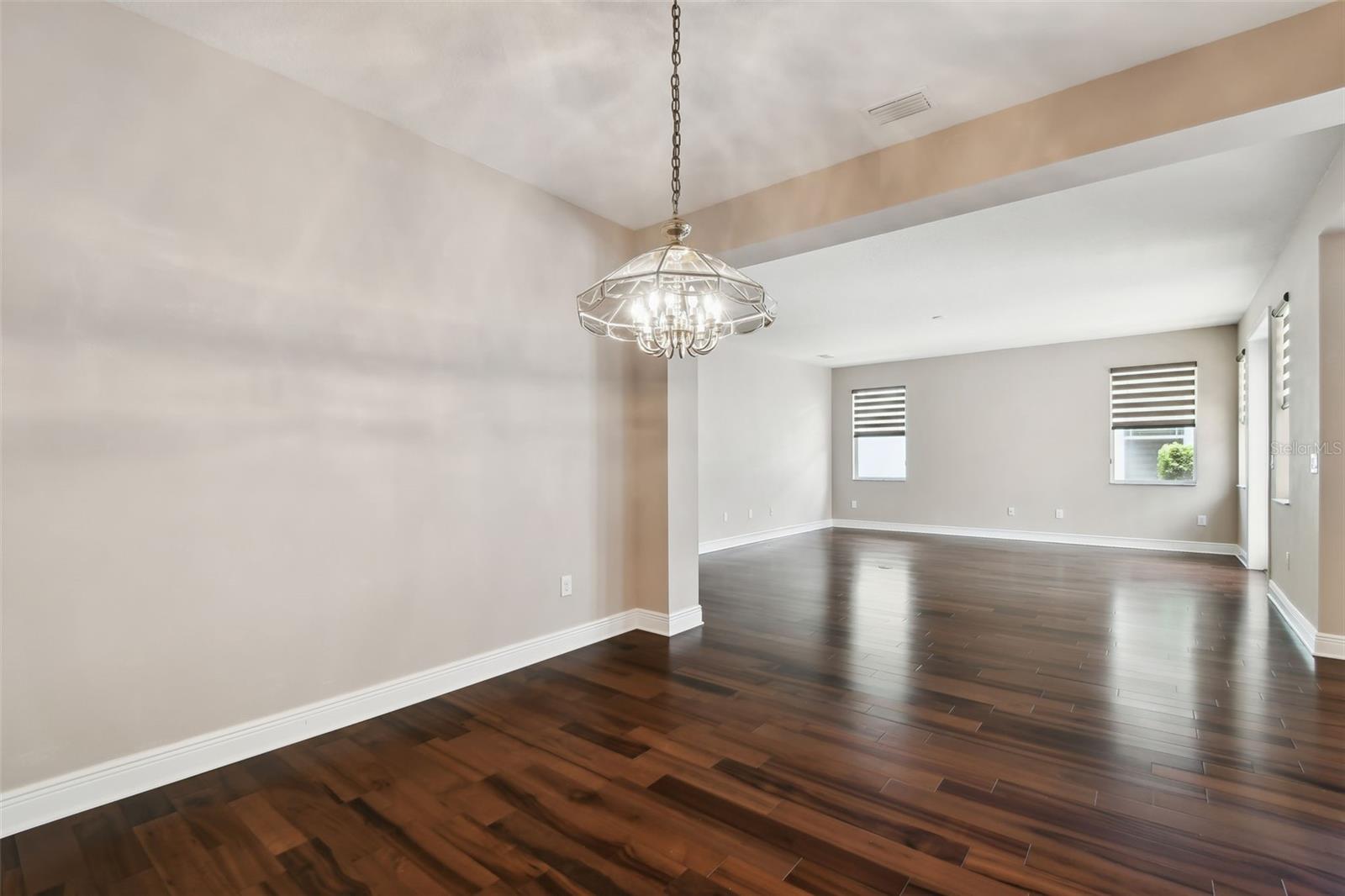 Image 11 of 73 For 11317 Wickersley Place