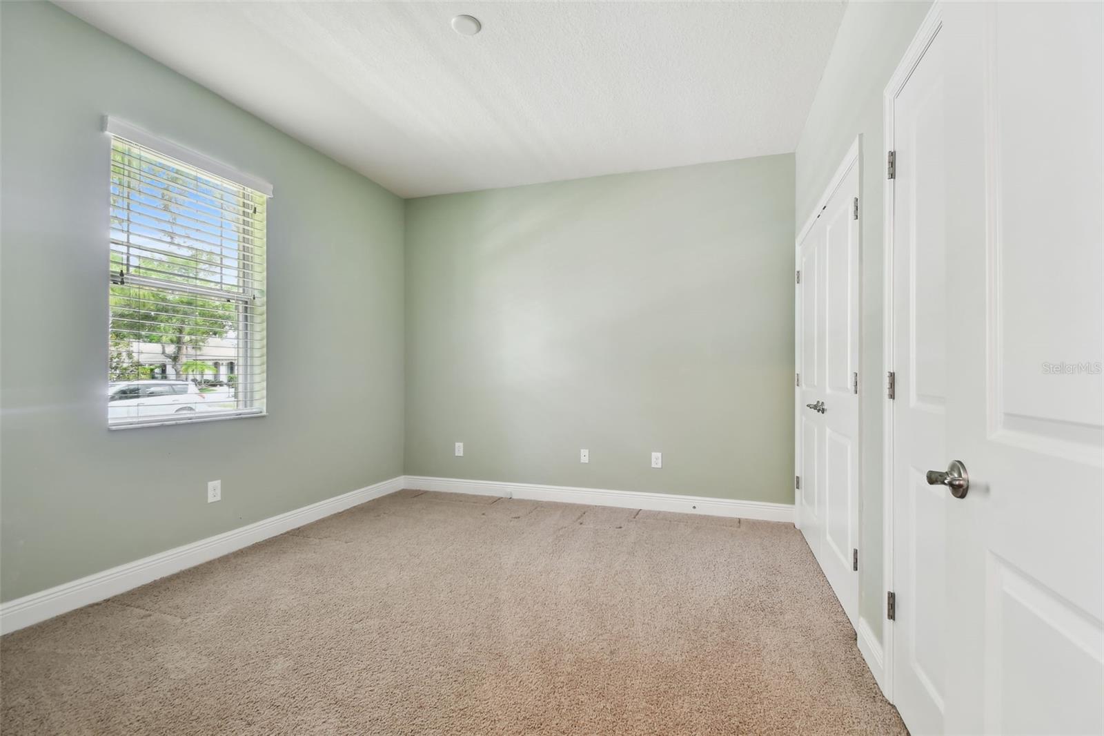 Image 31 of 73 For 11317 Wickersley Place